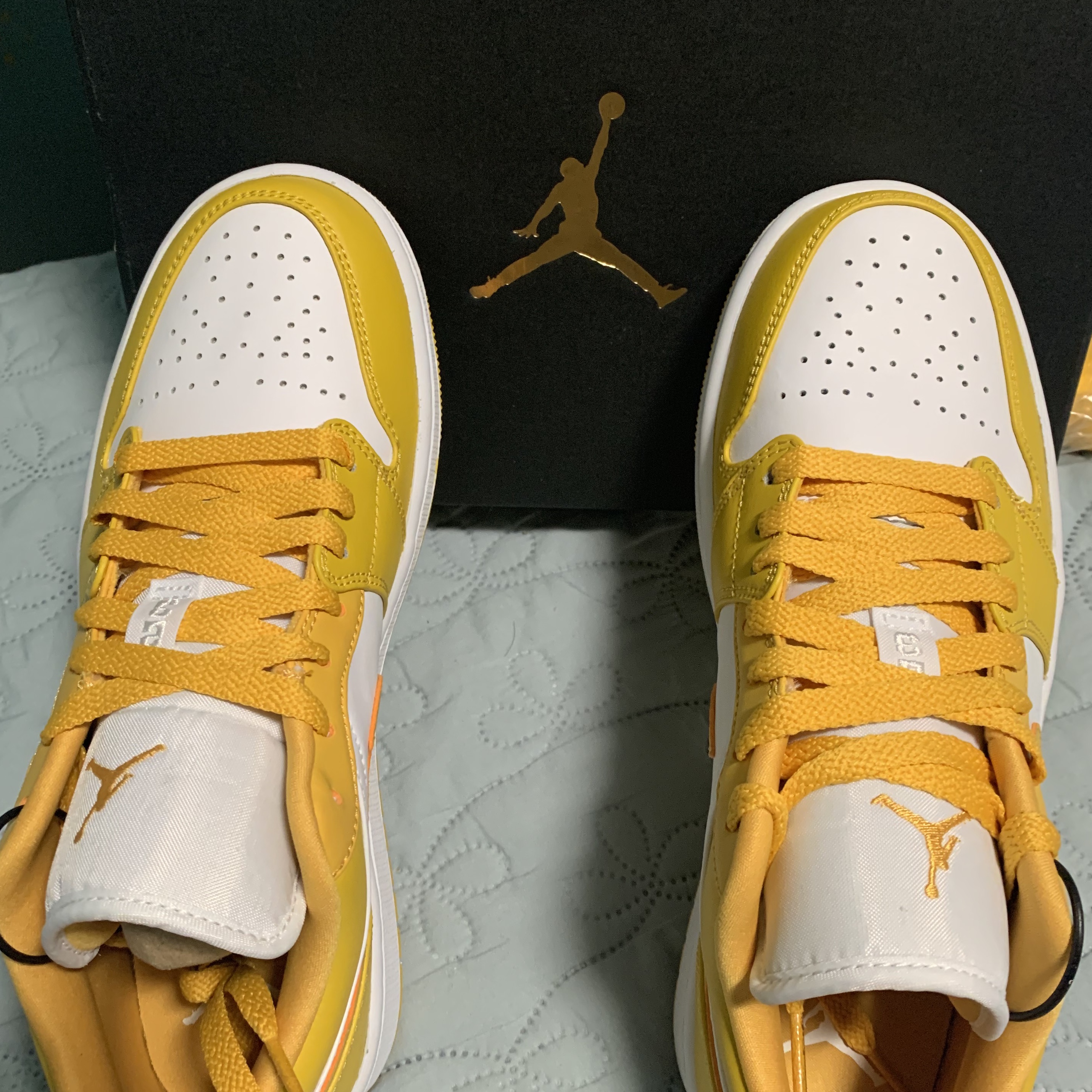 Jordan 1 Low Pollen 착용 스타일 - 2