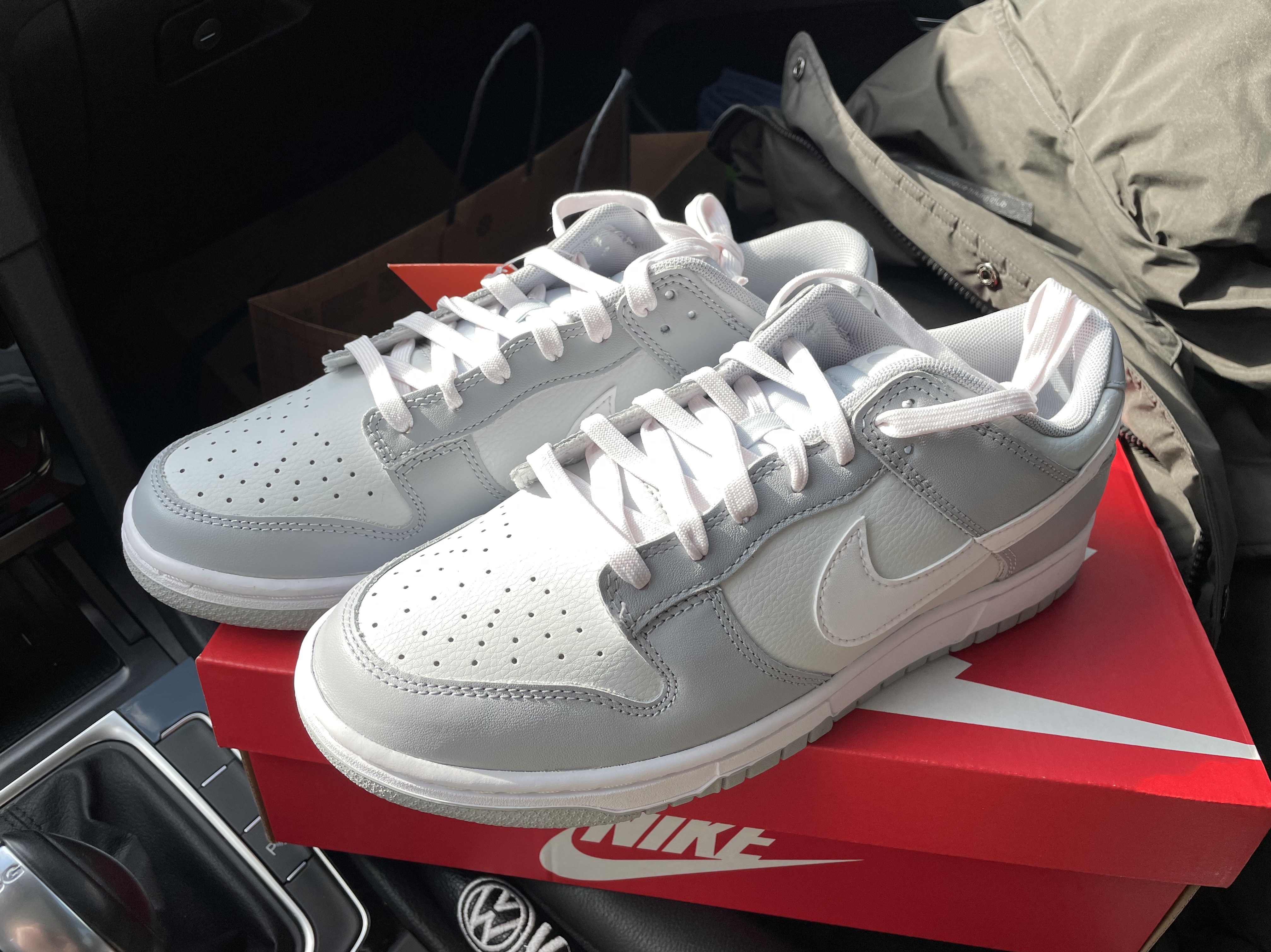 Nike Dunk Low Retro Wolf Grey 착용 스타일