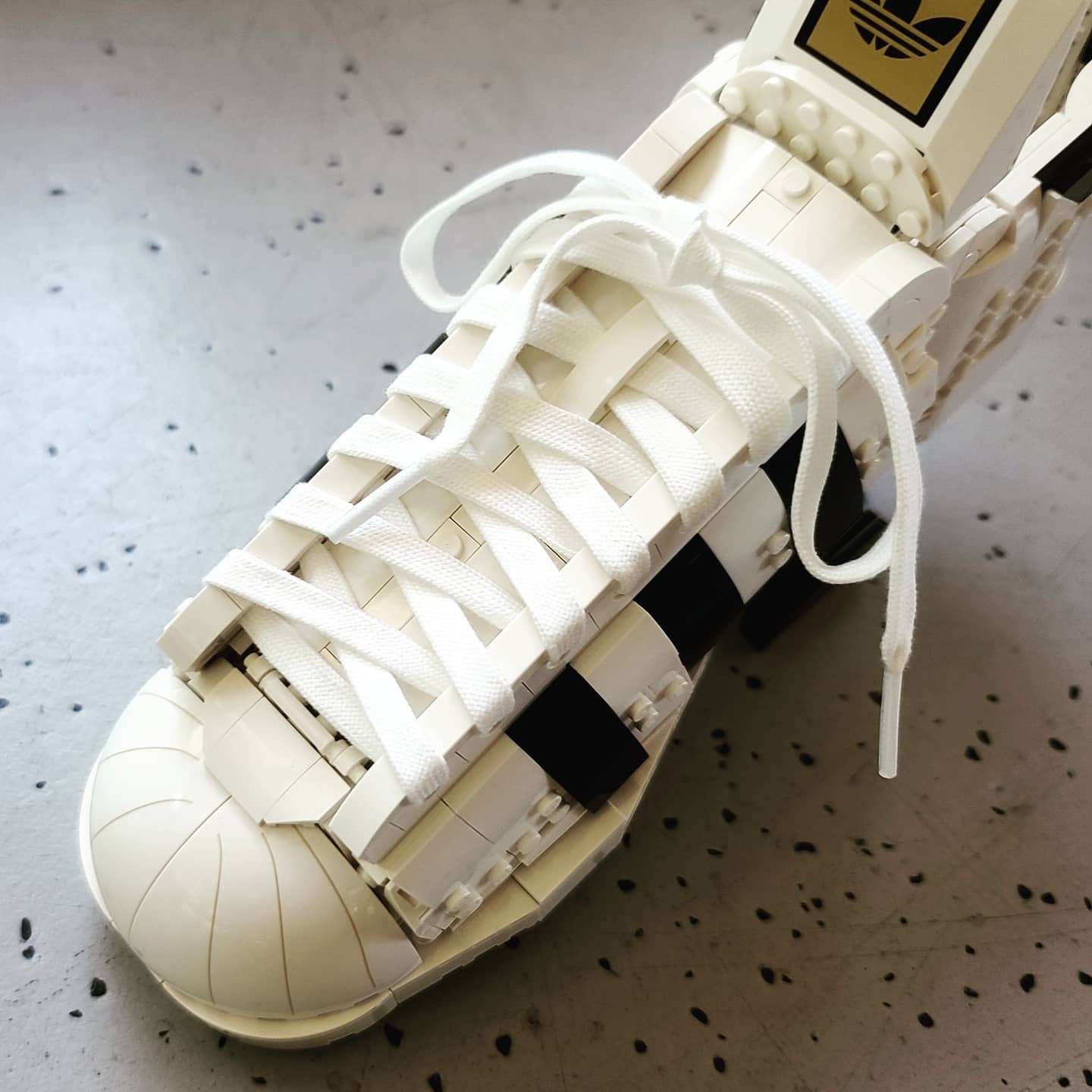 Lego Adidas Originals Superstar 착용 스타일 - 1