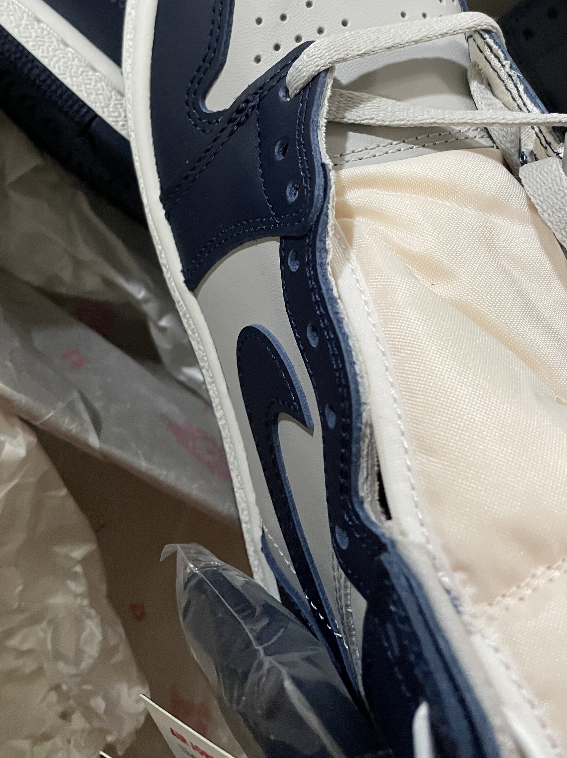 Jordan 1 High 85 College Navy 착용 스타일 - 1