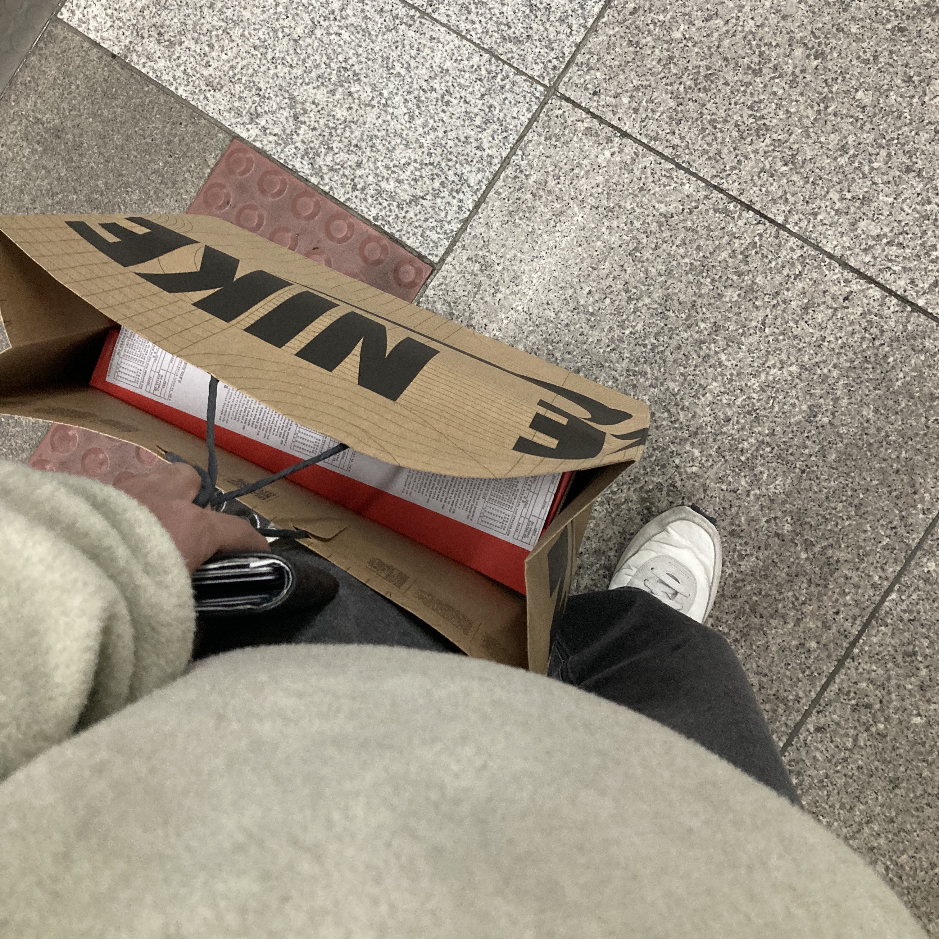 Nike Dunk Low Retro Black, (W) Nike Daybreak Vast Grey 착용 스타일 - 5