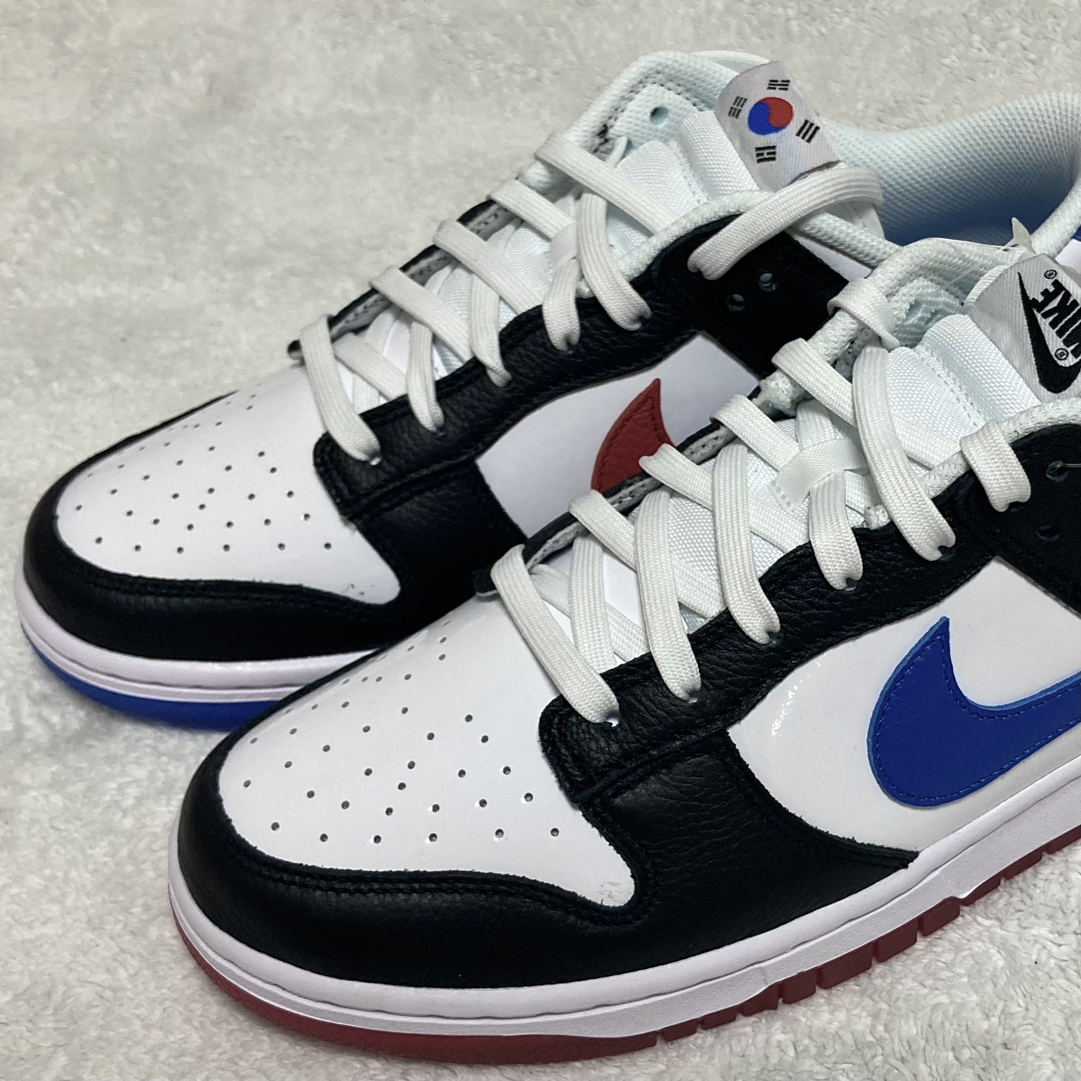 Nike Dunk Low SE Seoul 착용 스타일