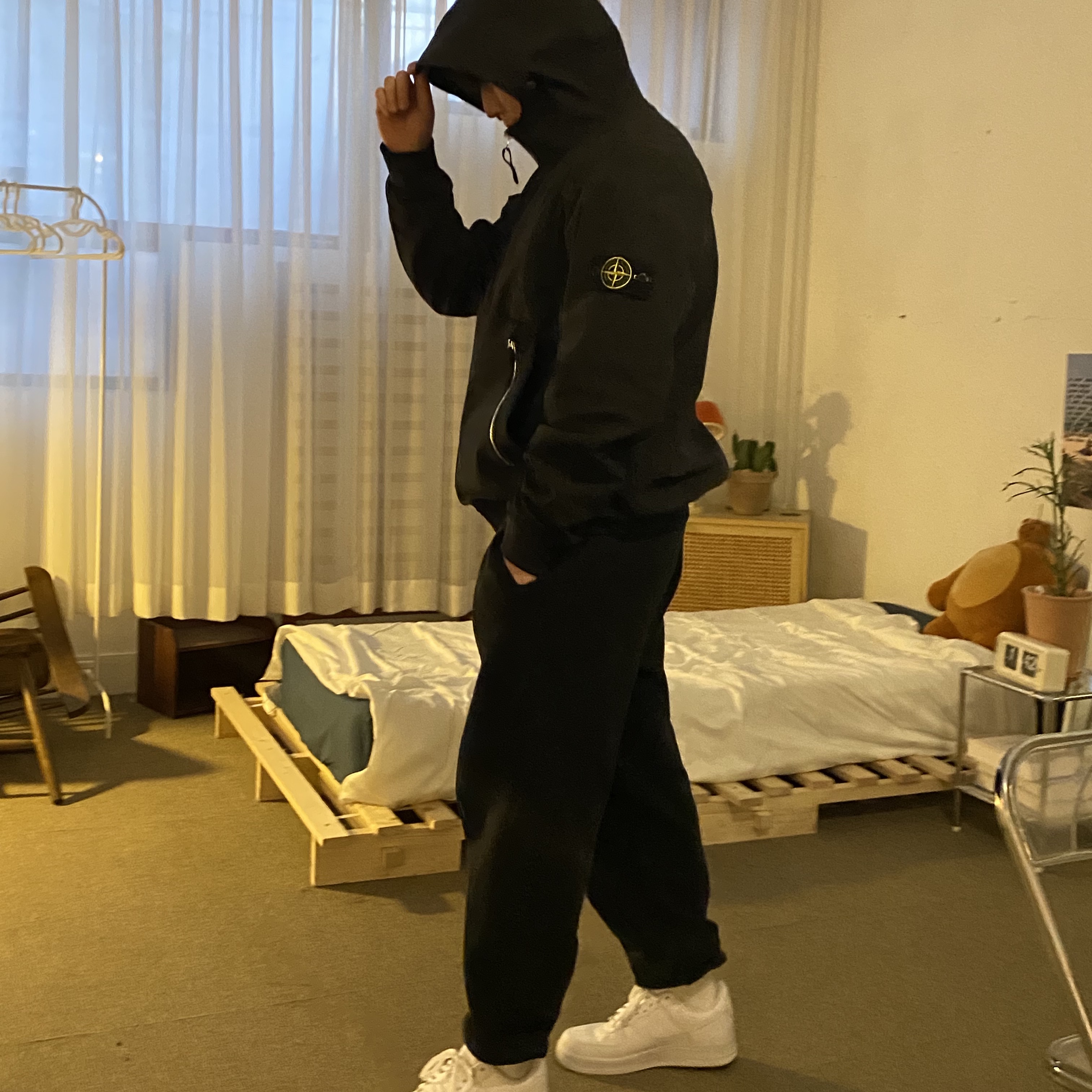 Nike x Supreme Air Force 1 Low White, Stone Island 40727 Light Soft Shell Hooded Jacket Navy Blue - 21SS 착용 스타일