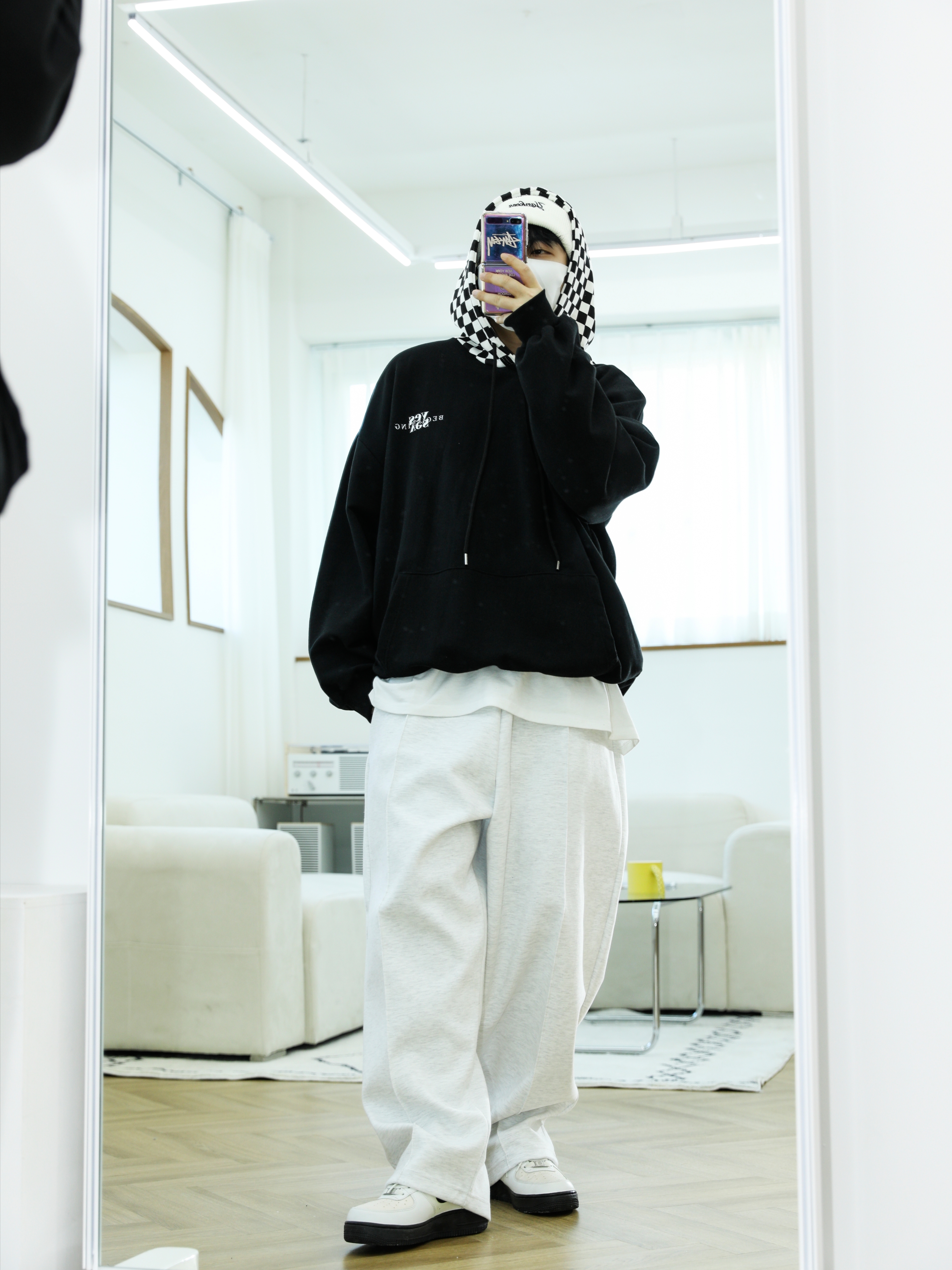 Nike Air Force 1 Low White Black Midsole 착용 스타일 - 2