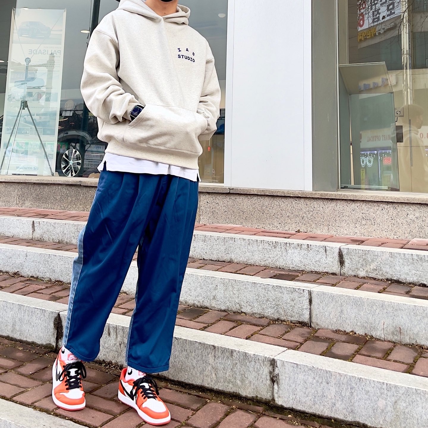 IAB Studio Hoodie Oatmeal Gray - 21SS, Jordan 1 Low OG Starfish 착용 스타일