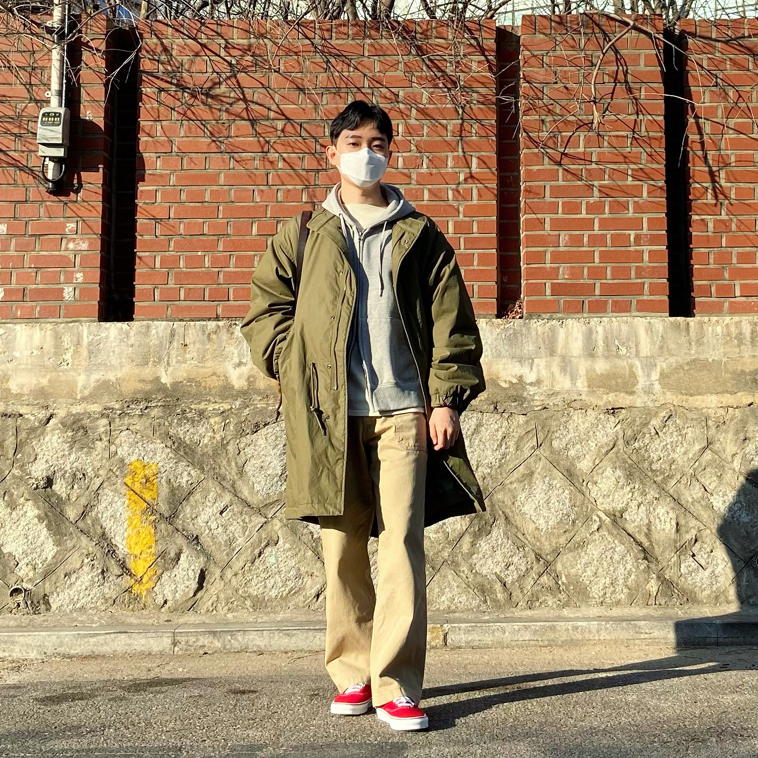 Vans Vault OG Authentic LX Red 착용 스타일