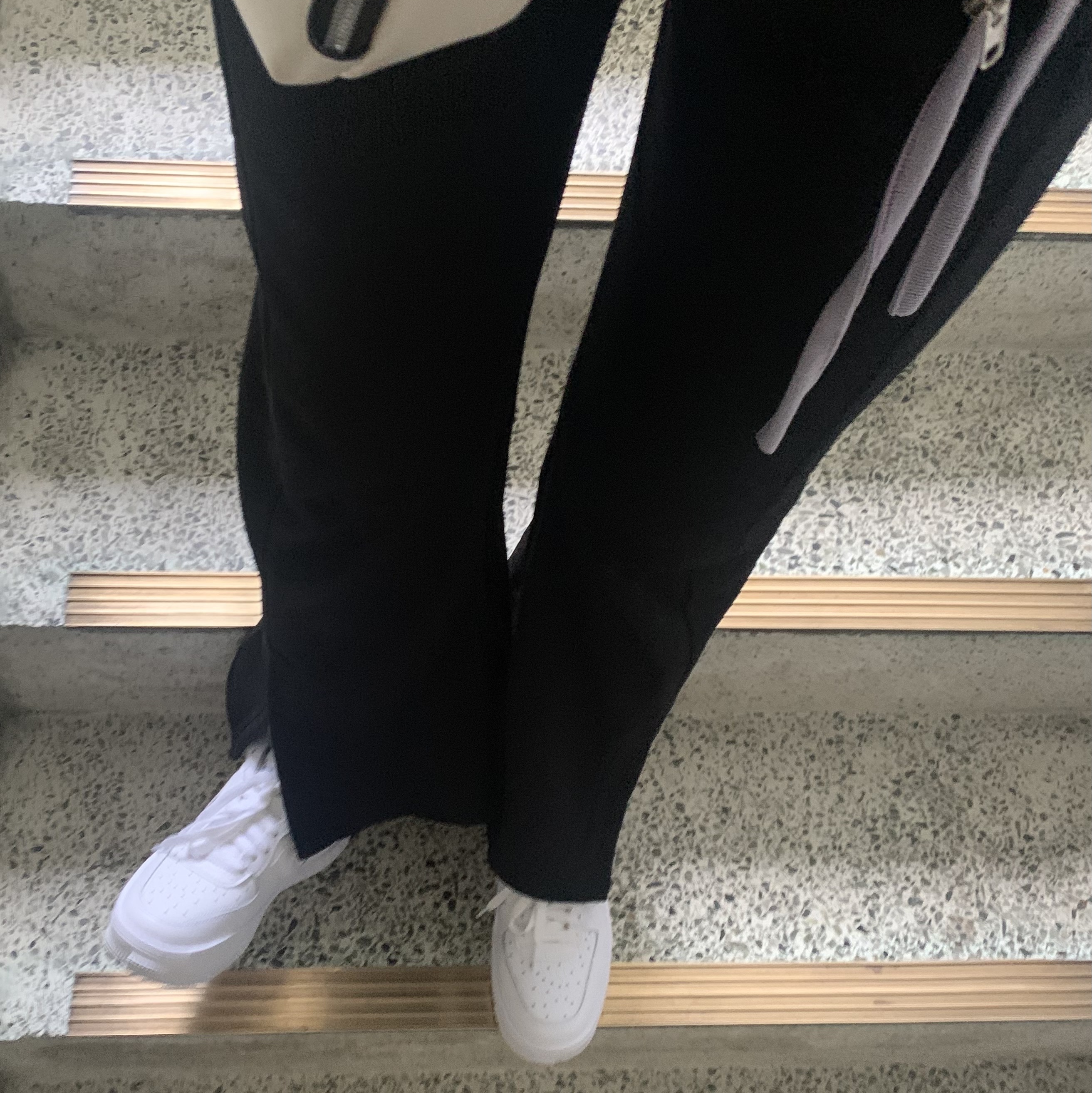 (W) Nike Air Force 1 Fontanka White 착용 스타일 - 4