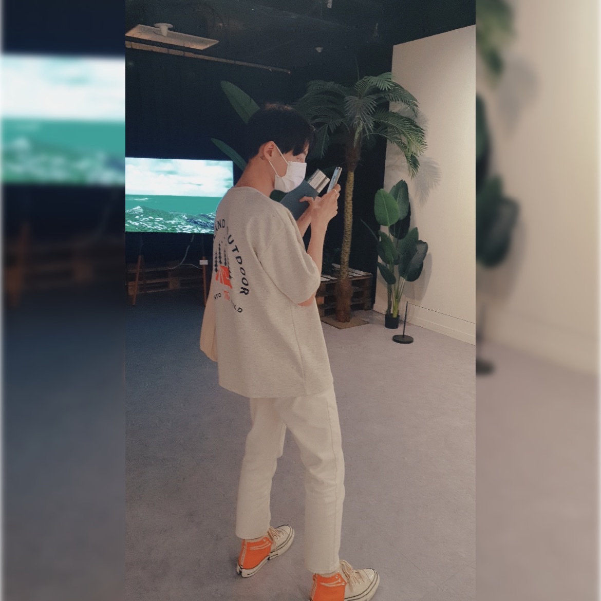 Converse x Feng Chen Wang Chuck 70 2-in-1 Persimmon Orange 착용 스타일 - 2