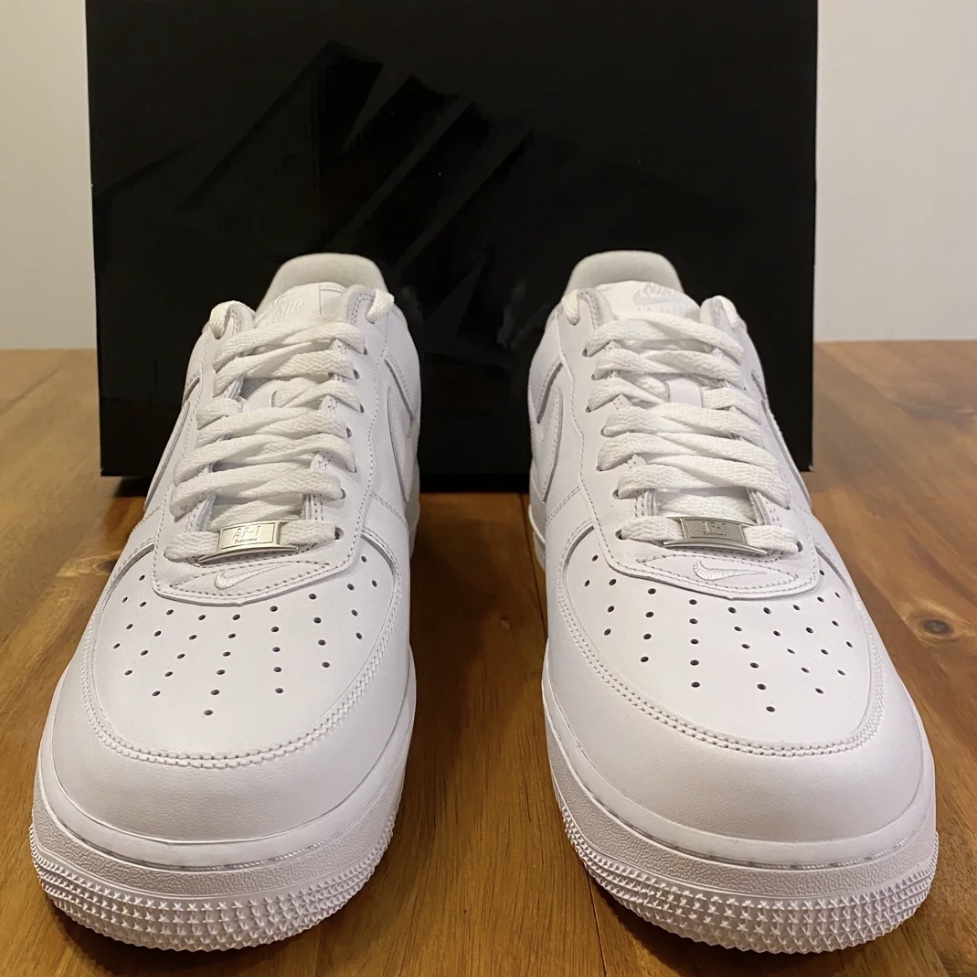 Nike x Supreme Air Force 1 Low White 착용 스타일 - 2