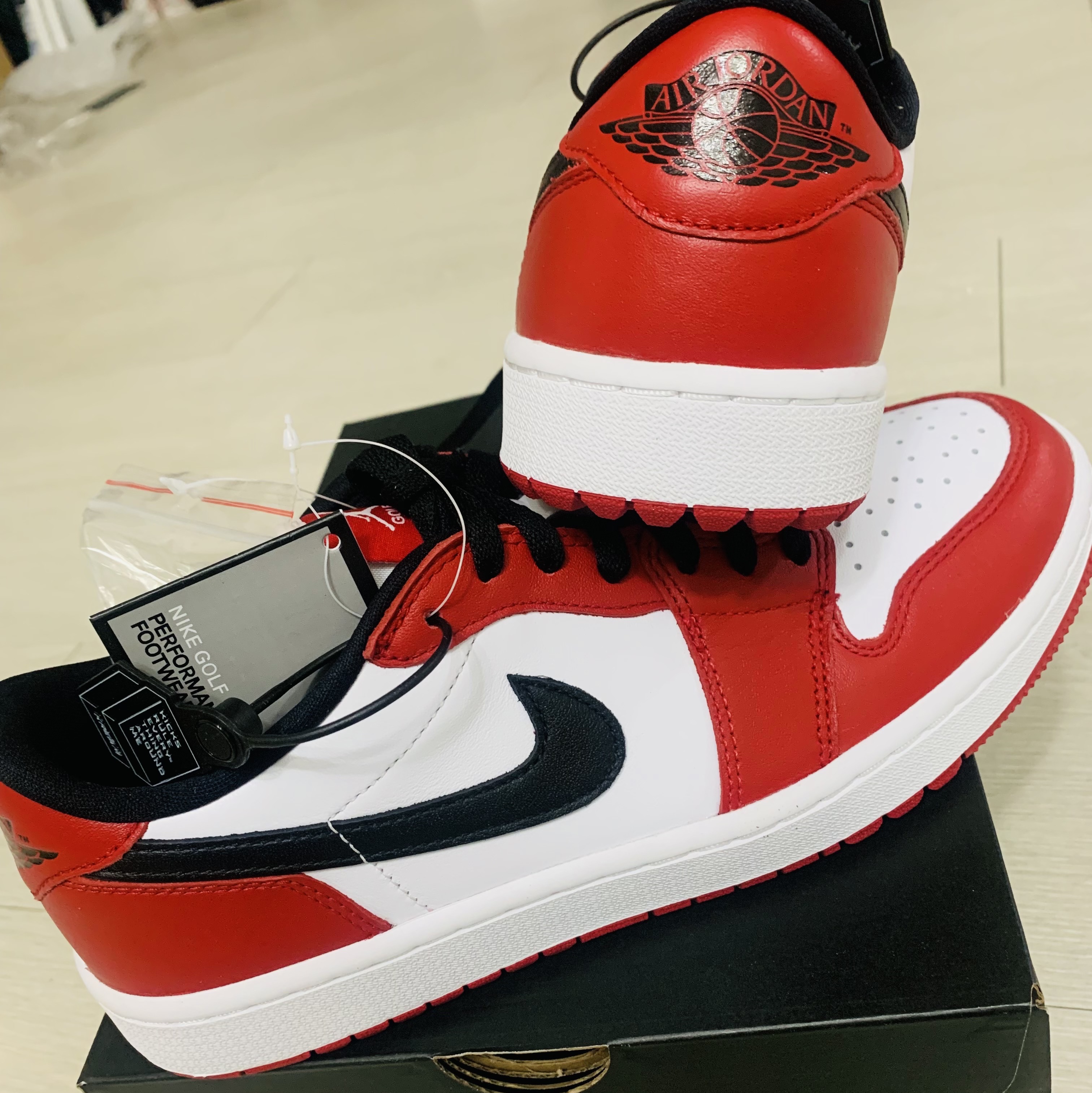 Jordan 1 Low Golf Chicago 착용 스타일