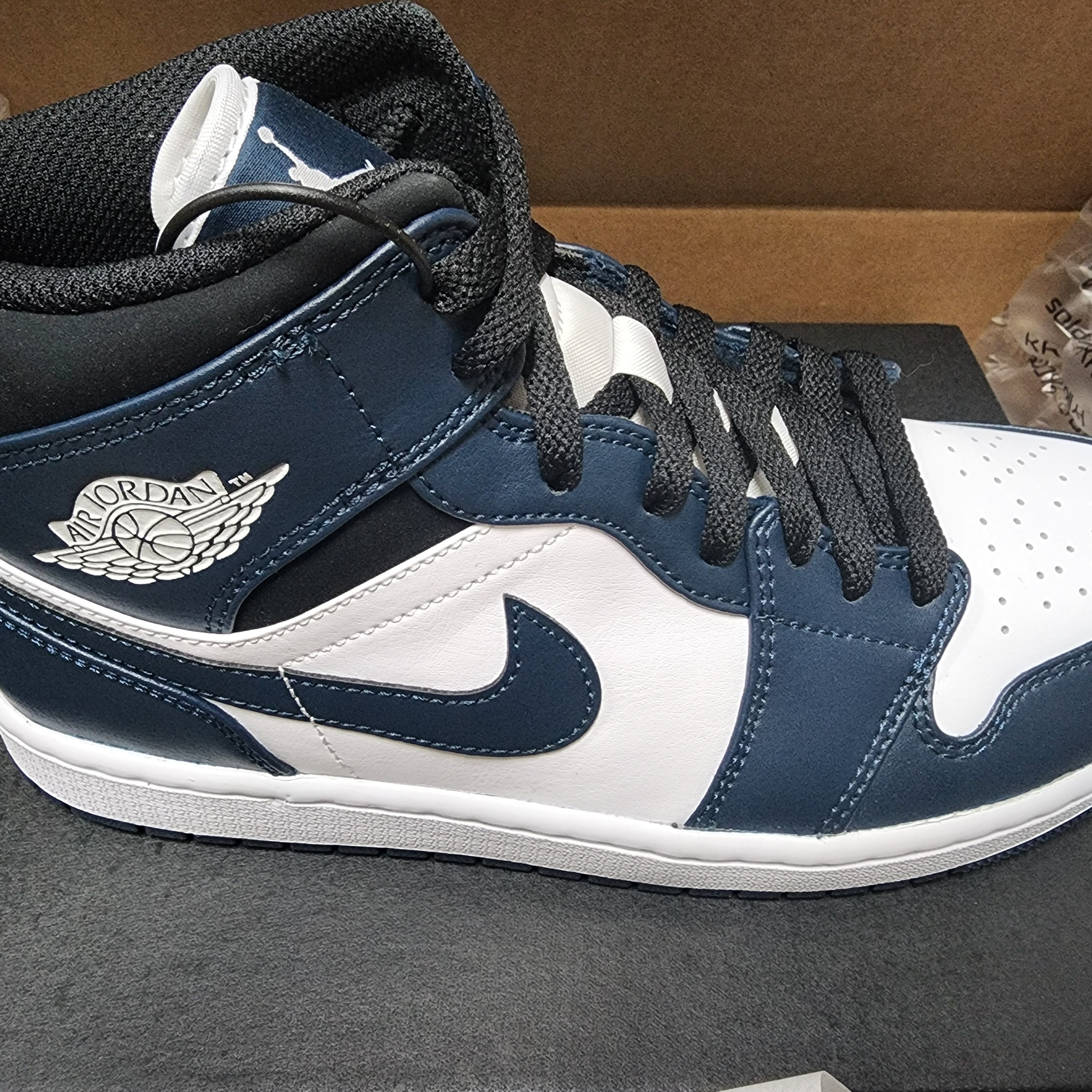 Jordan 1 Mid Dark Teal 착용 스타일