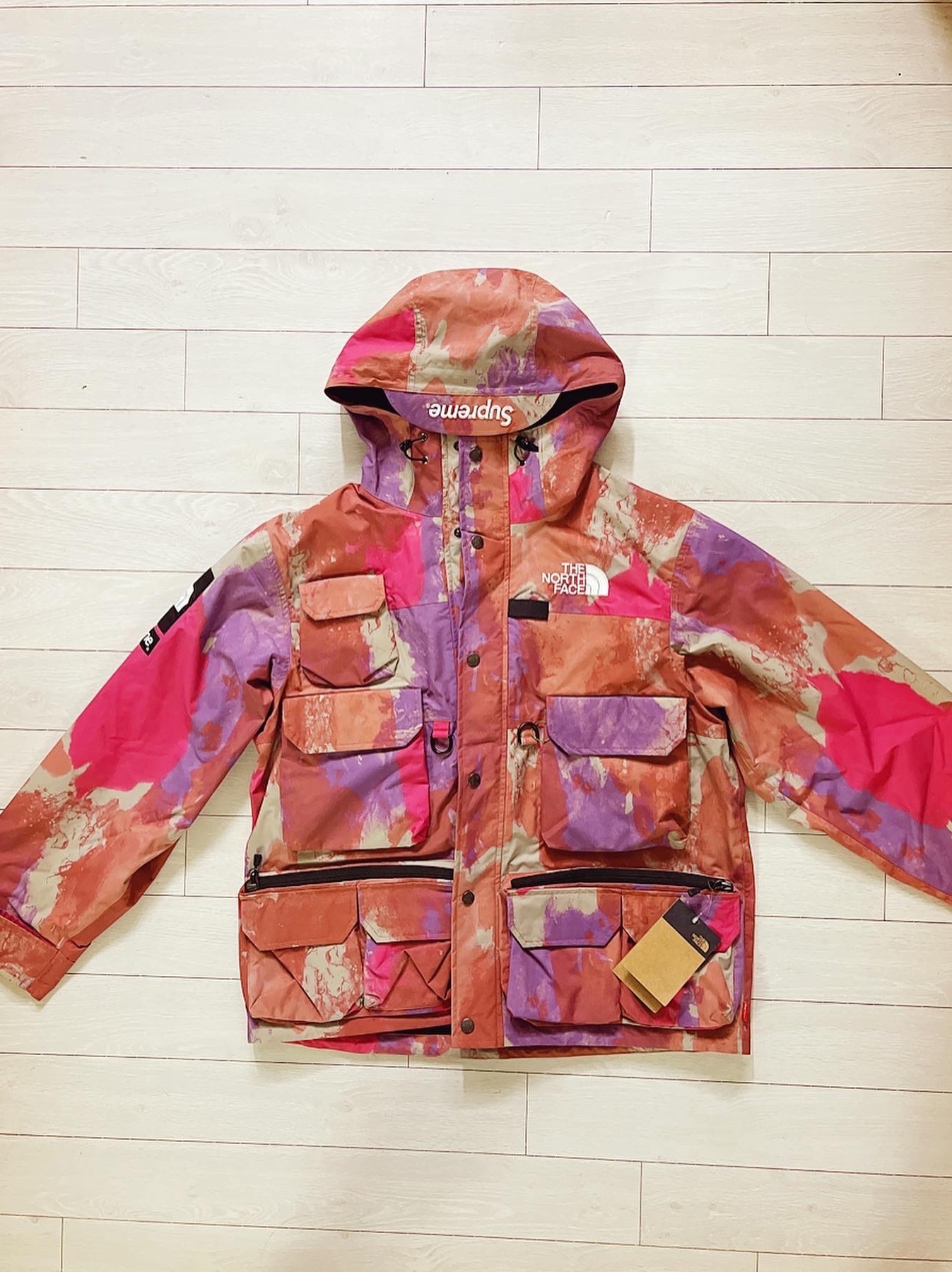 Supreme x The North Face Cargo Jacket Multi-Color - 20SS 착용 스타일 - 1