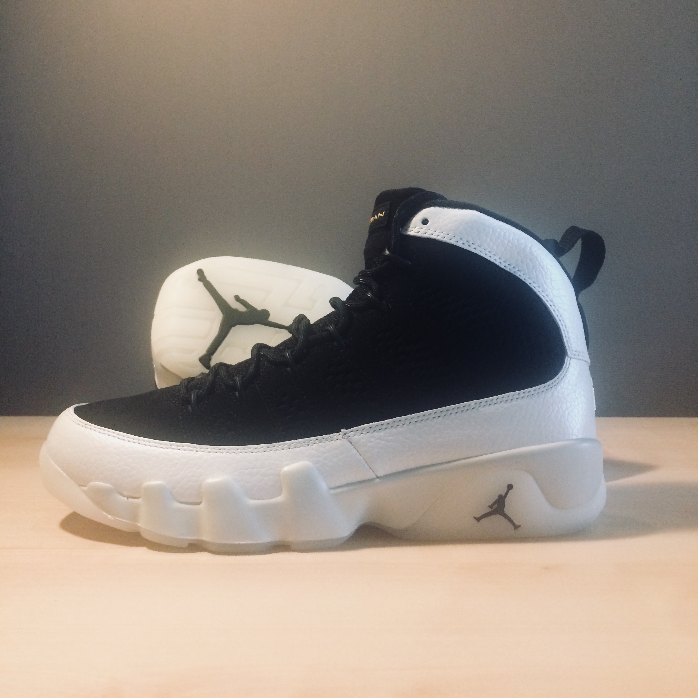 Jordan 9 Retro City of Flight 착용 스타일 - 2