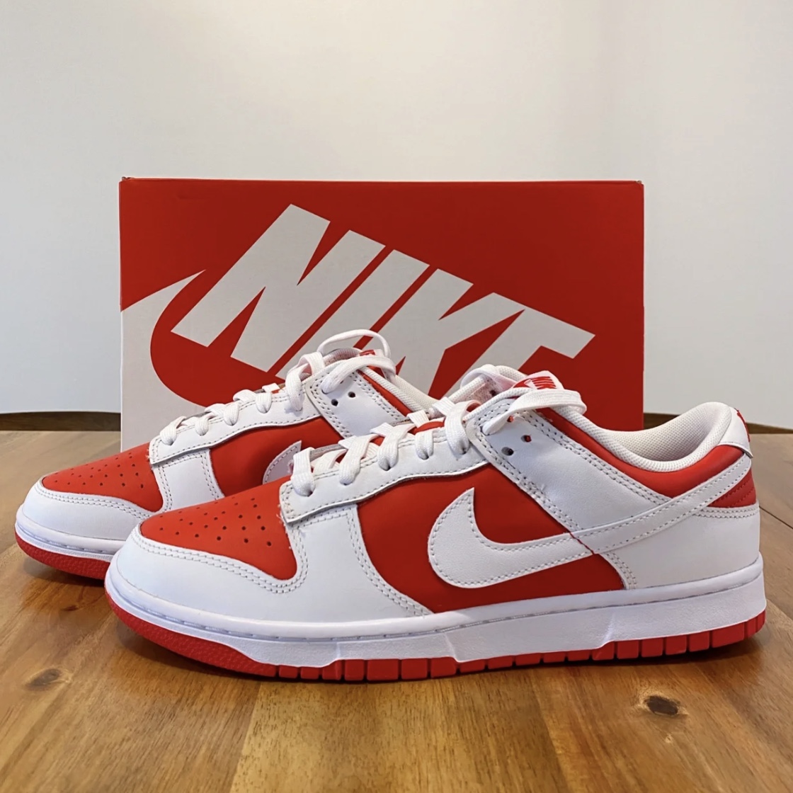 Nike Dunk Low Retro Championship Red 착용 스타일 - 1