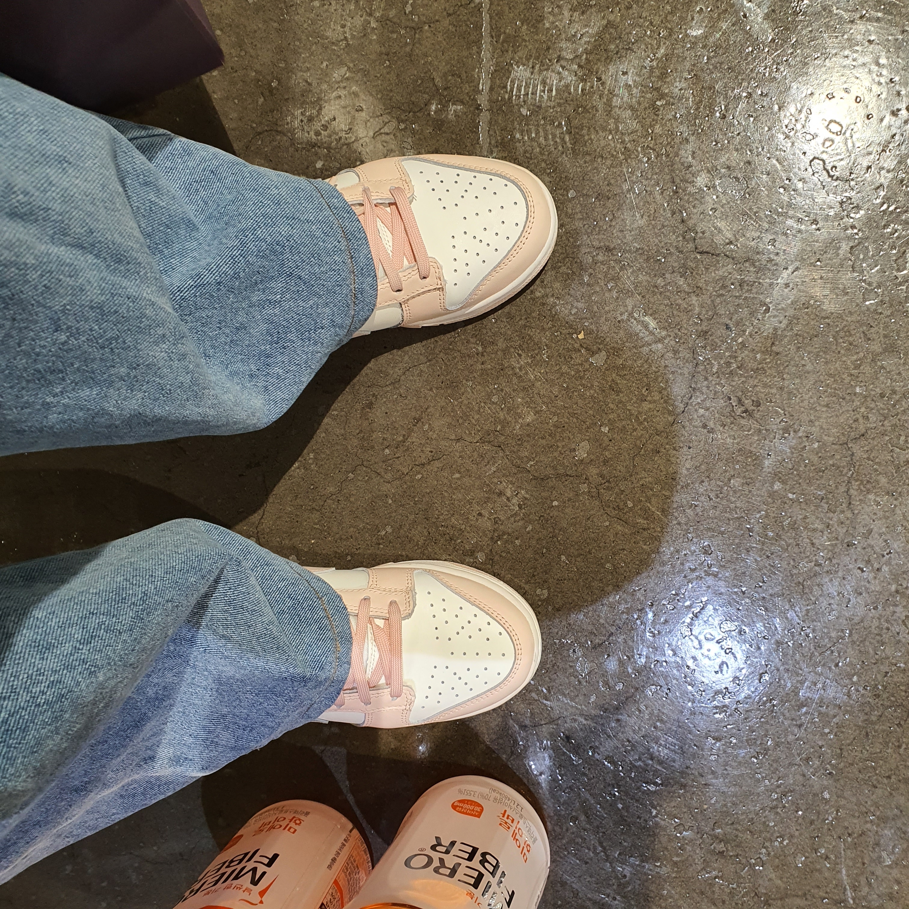 (W) Nike Dunk Low Orange Pearl 착용 스타일 - 2