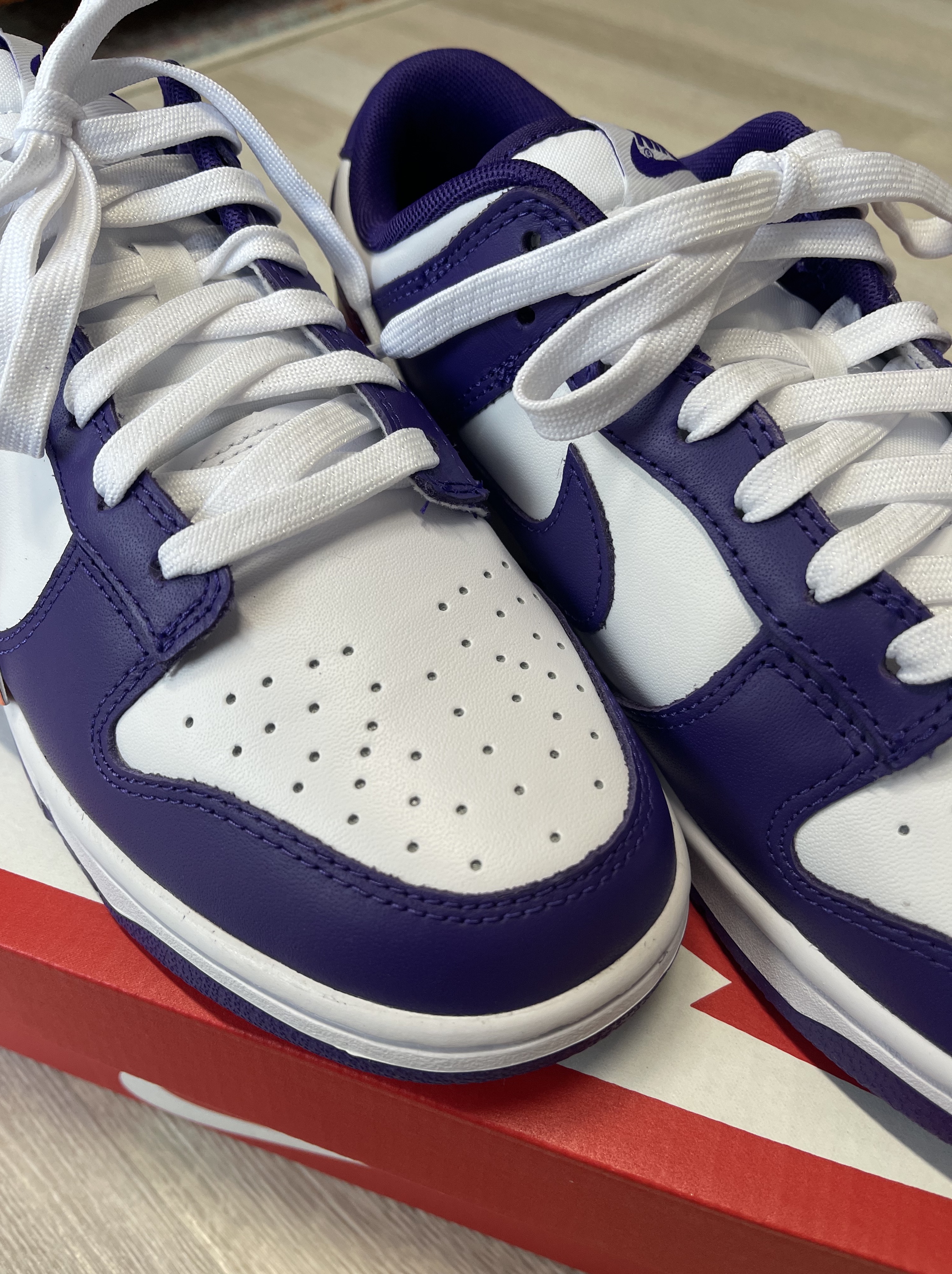 Nike Dunk Low Retro Championship Court Purple, Stussy Basic Stussy Zip Hoodie Black 2021 착용 스타일 - 2