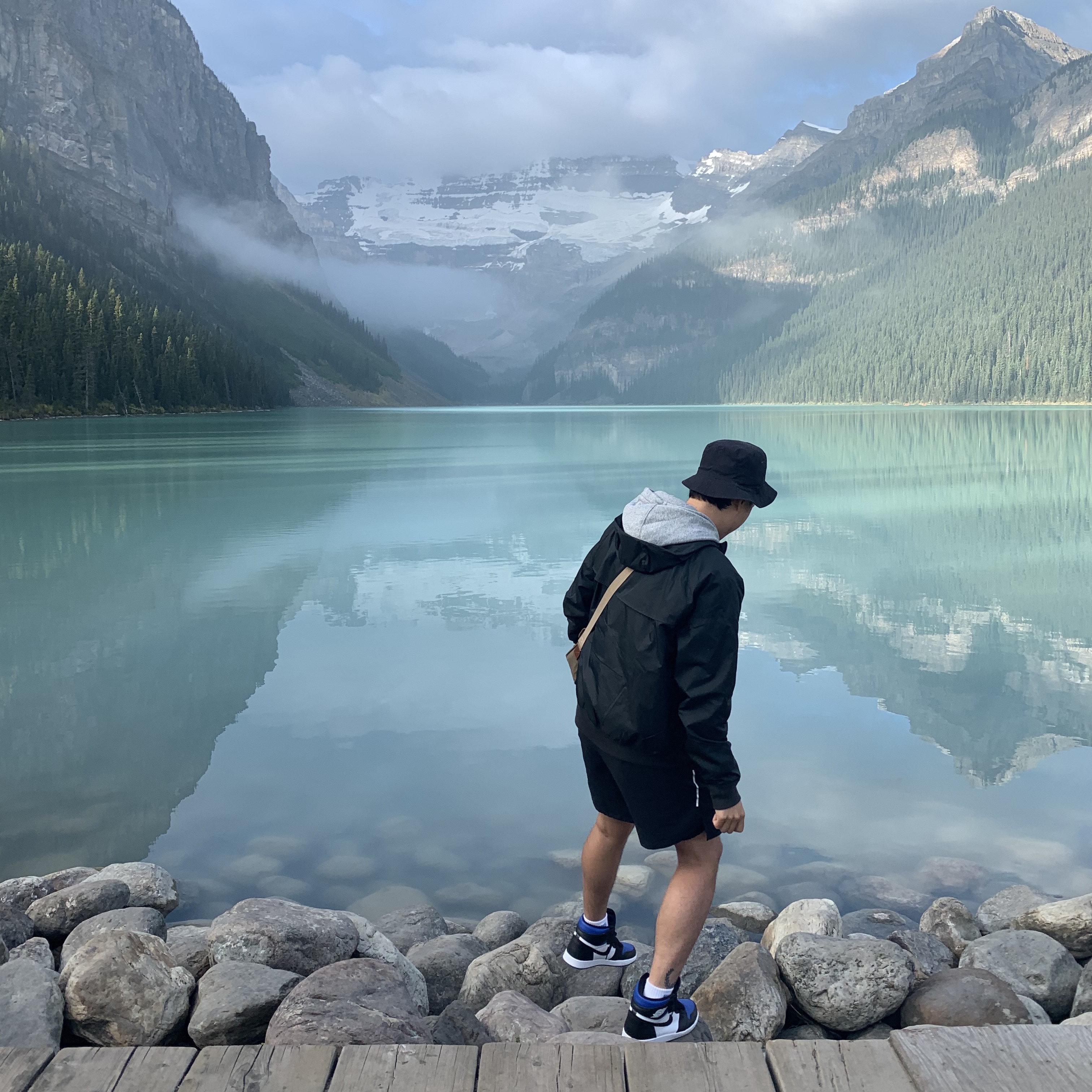 Jordan 1 Retro High OG Royal Toe 착용 스타일