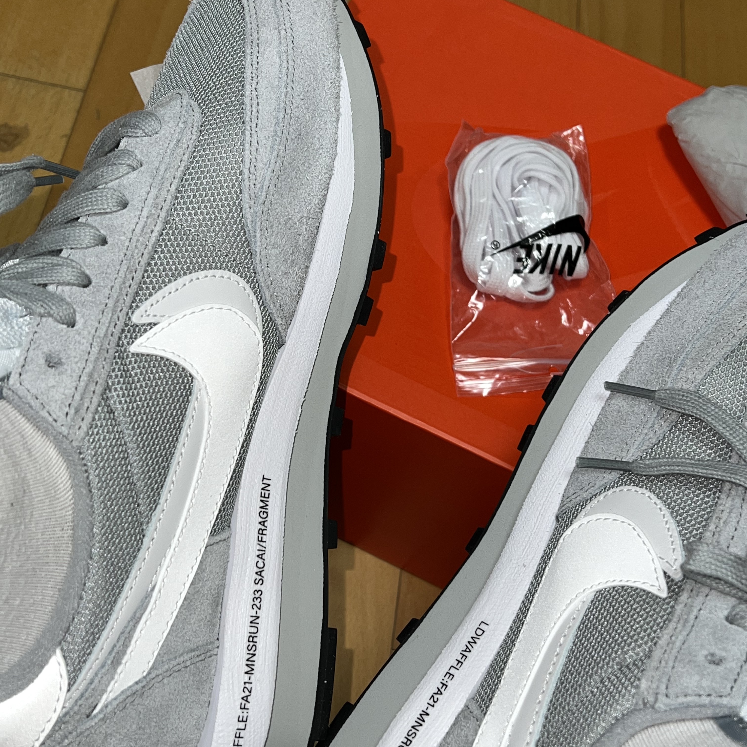 Nike x Sacai x Fragment LDWaffle Light Smoke Grey 착용 스타일