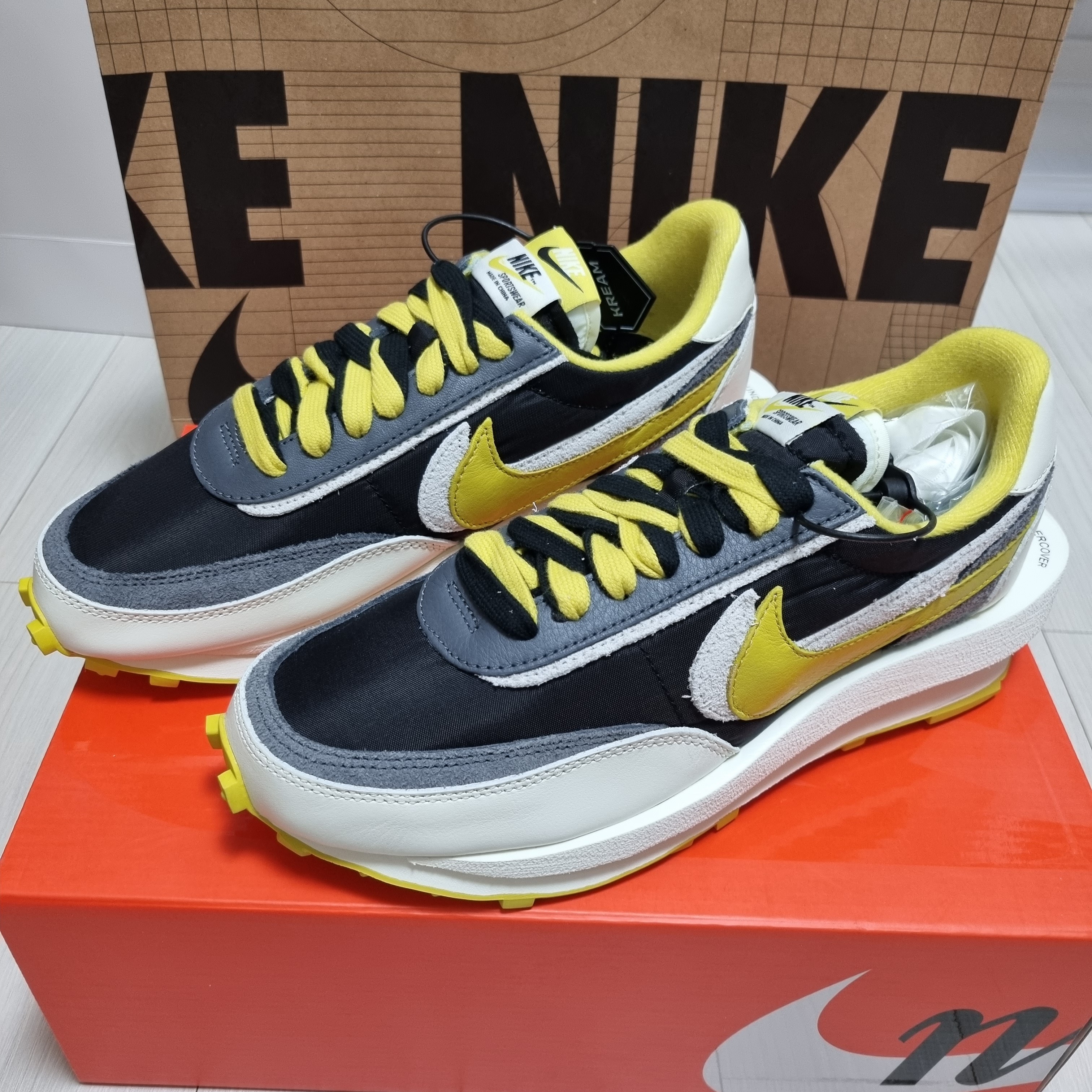 Nike x Sacai x Undercover LDWaffle Black Bright Citron 착용 스타일