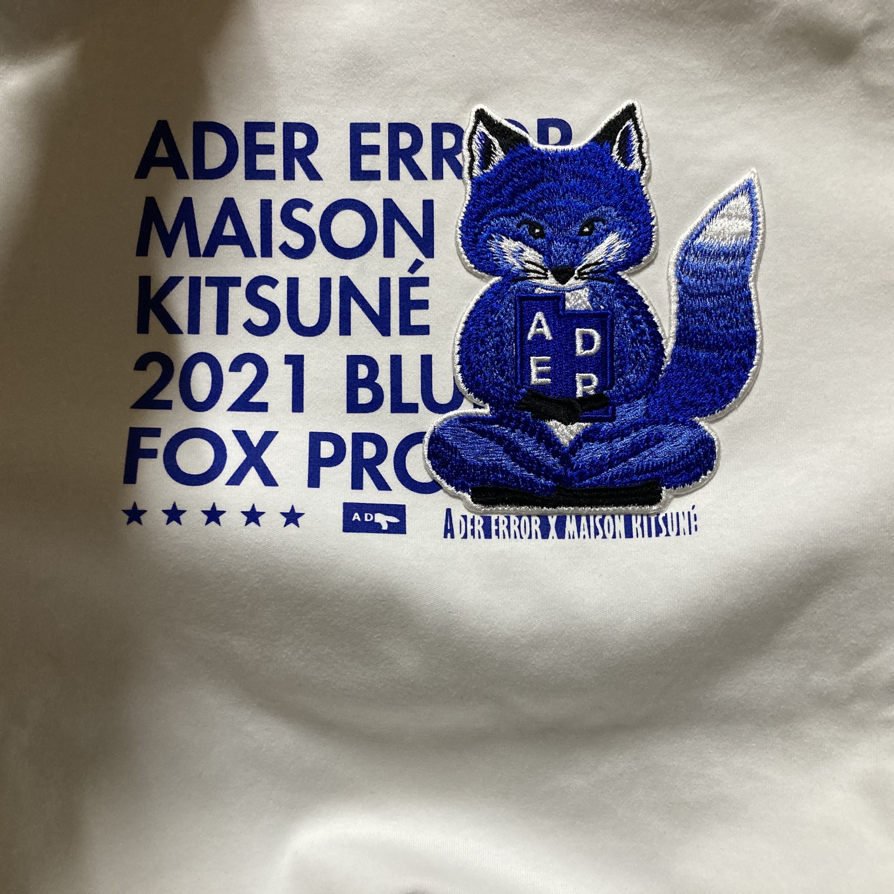 Maison Kitsune x Ader Error Meditation Fox T-Shirt White 착용 스타일
