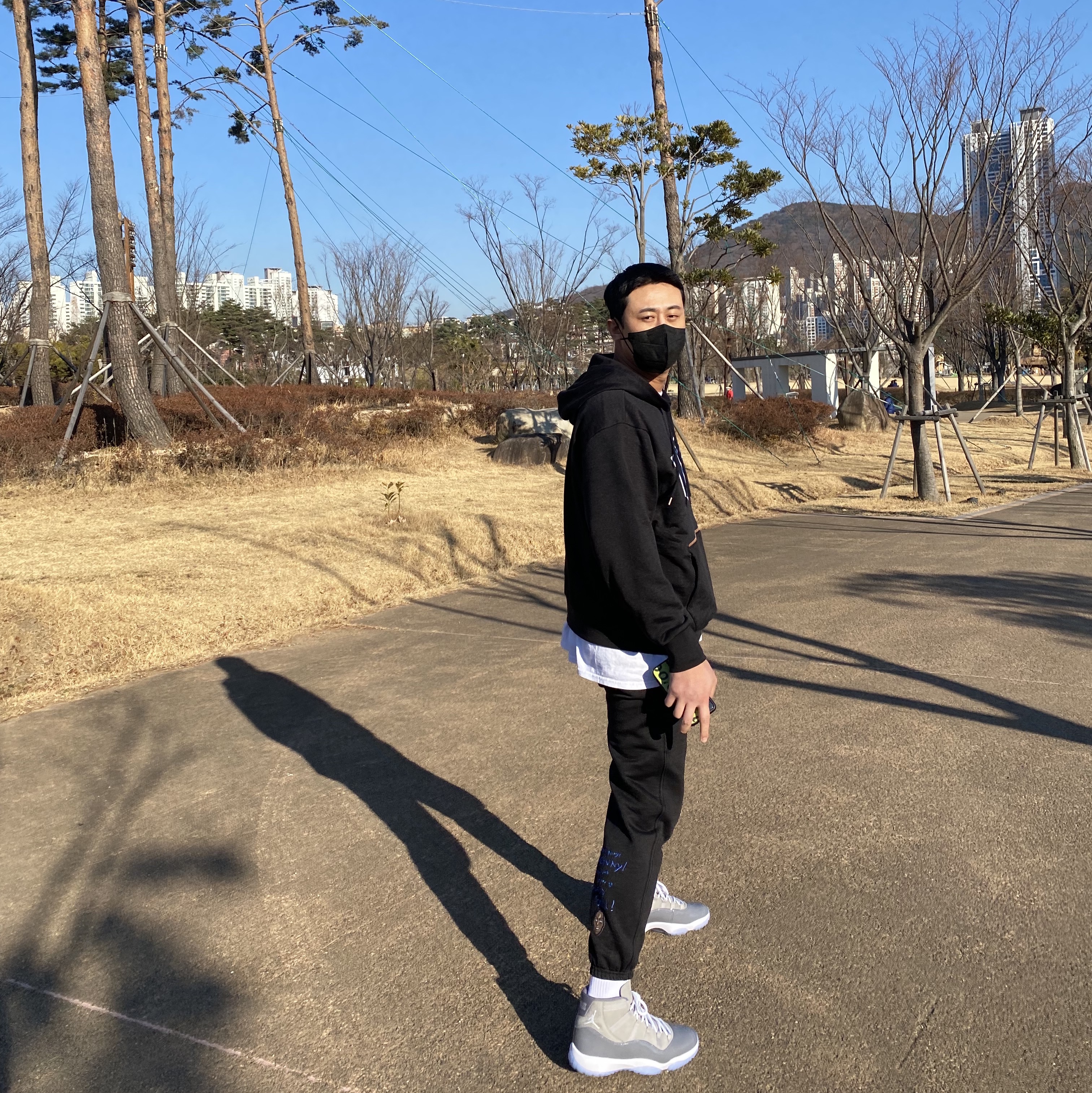 Jordan 11 Retro Cool Grey 2021, Jordan 11 Retro Concord 2018 착용 스타일 - 2