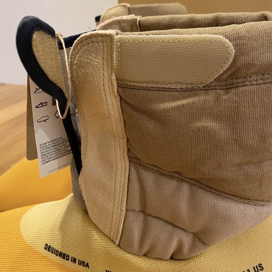 adidas Yeezy Knit RNR Boot Sulfur 착용 스타일 - 5