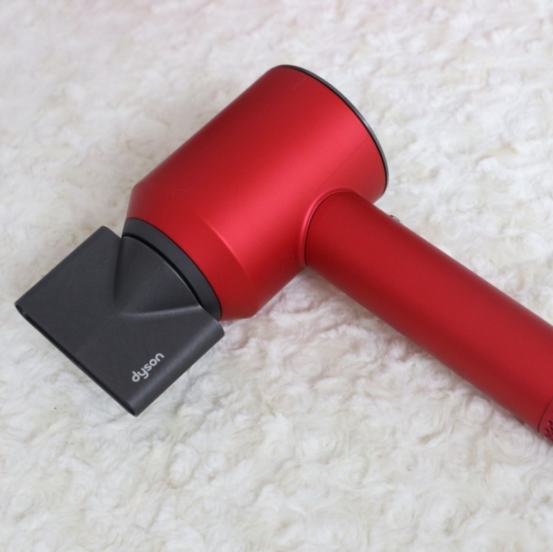 Dyson Supersonic Hair Dryer Red Nickel (Korean Ver.) 착용 스타일