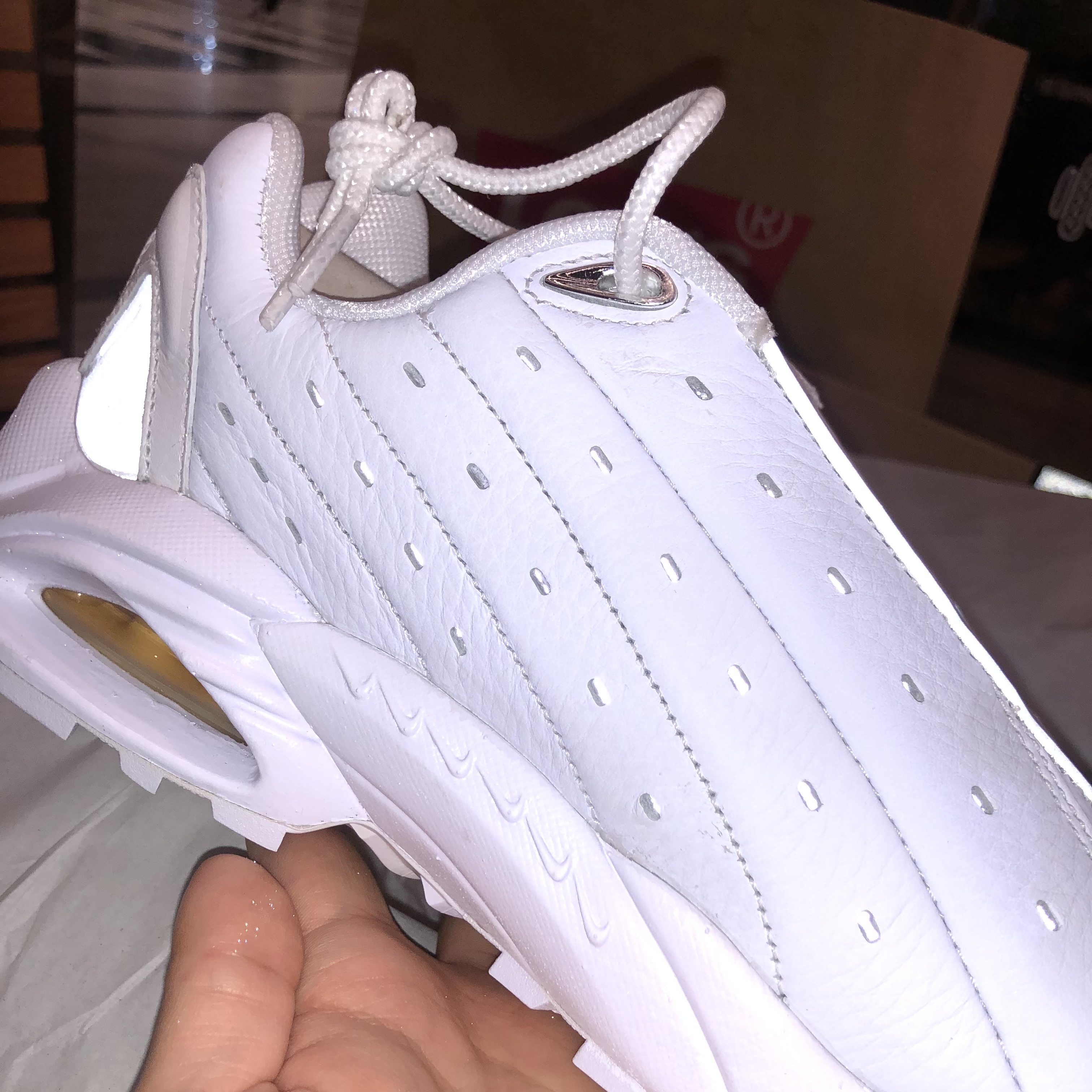 Nike x Drake Nocta Hot Step Air Terra Triple White 착용 스타일 - 3