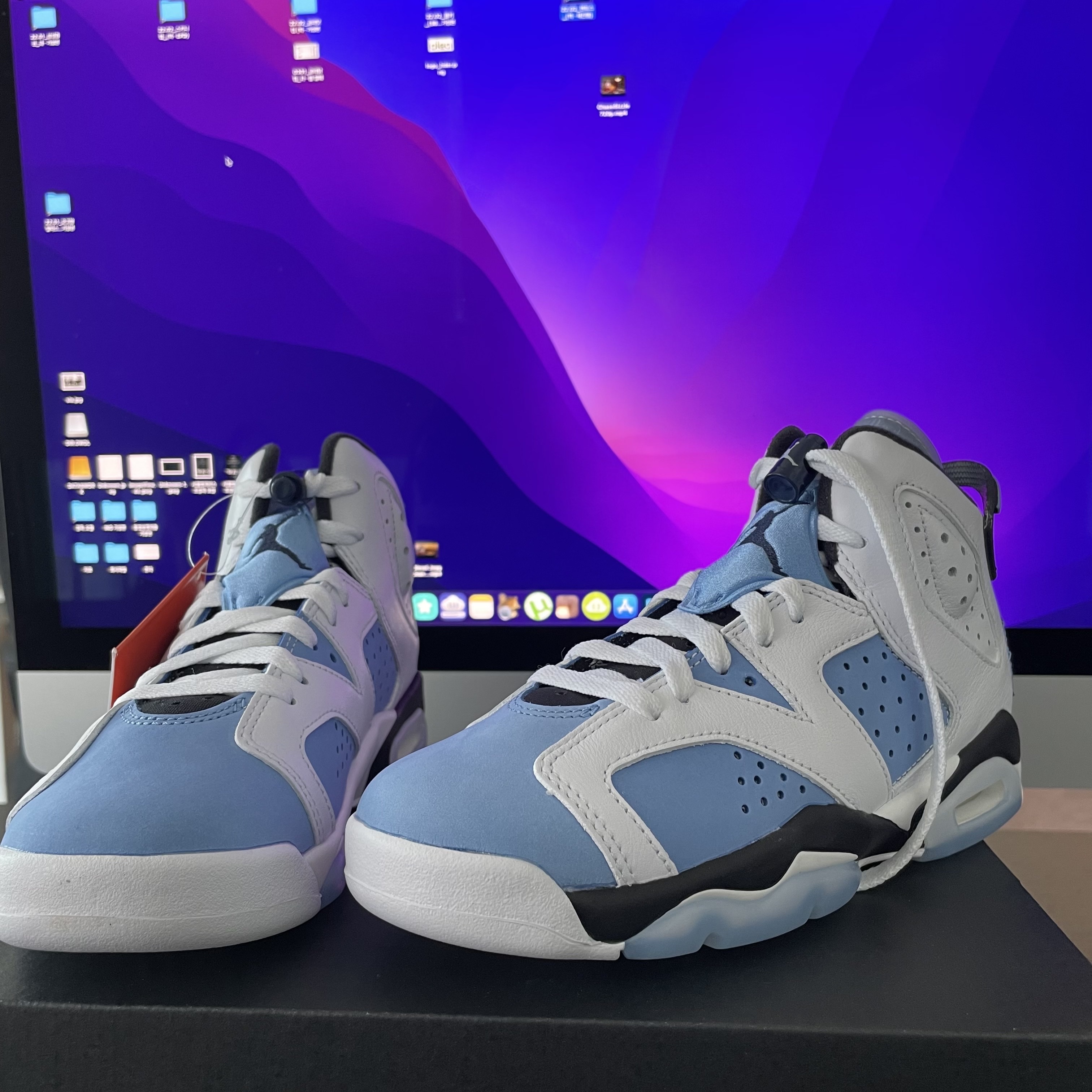 (GS) Jordan 6 Retro University Blue 착용 스타일