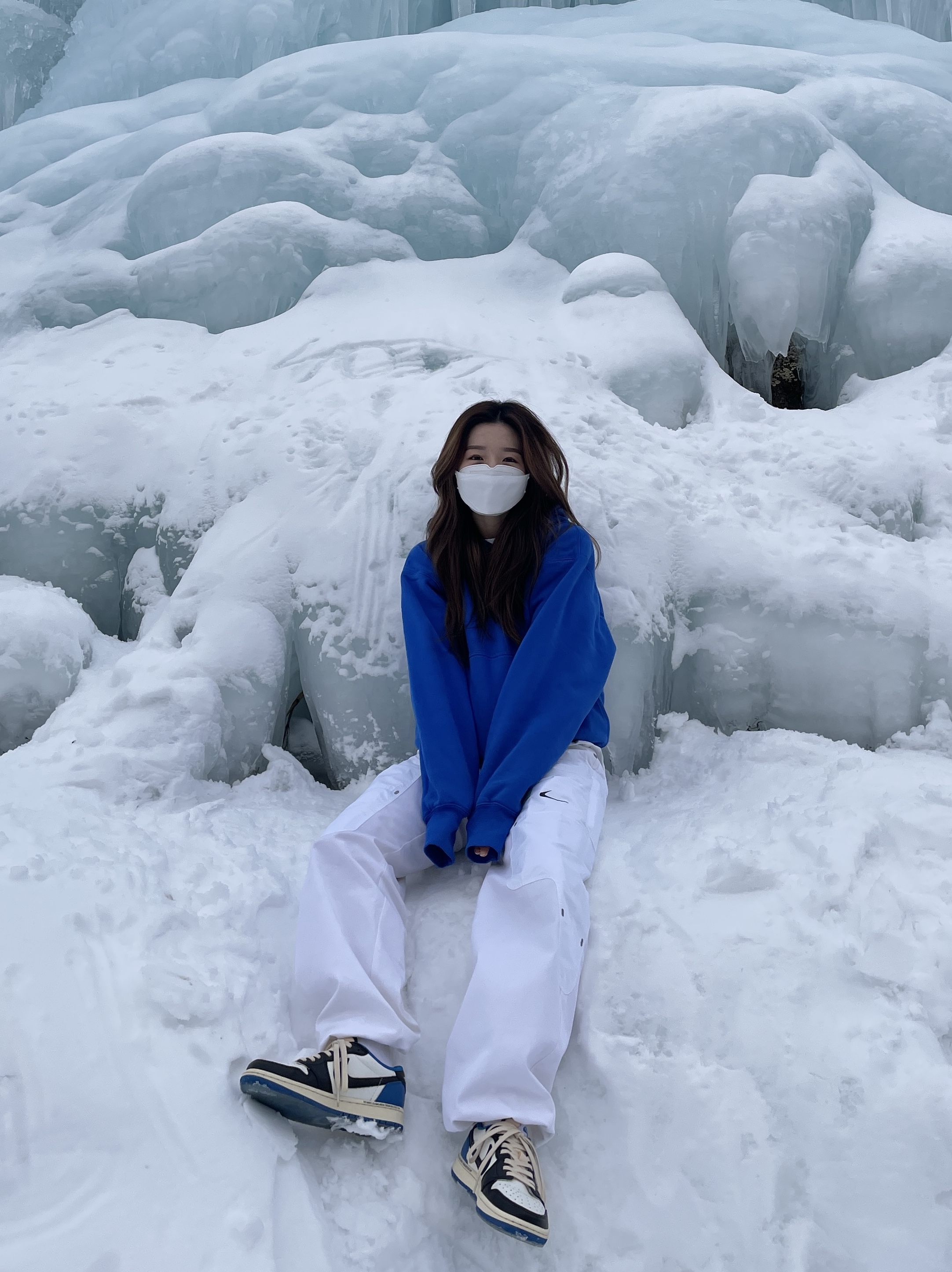 Jordan 1 x Travis Scott x Fragment Retro Low OG SP Military Blue, Nike x Off-White NRG Pants White 착용 스타일