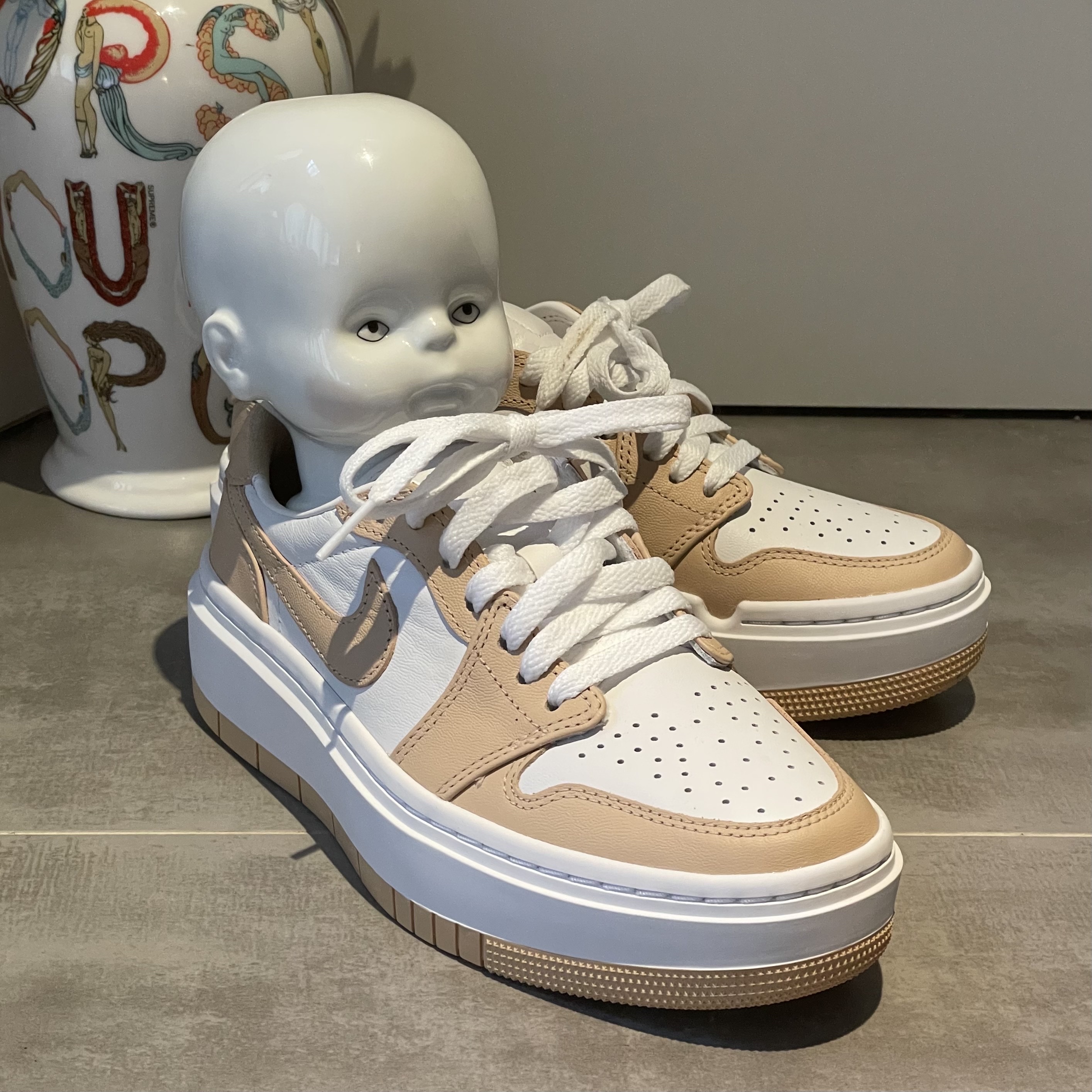 (W) Jordan 1 Elevate Low White Onyx 착용 스타일 - 1