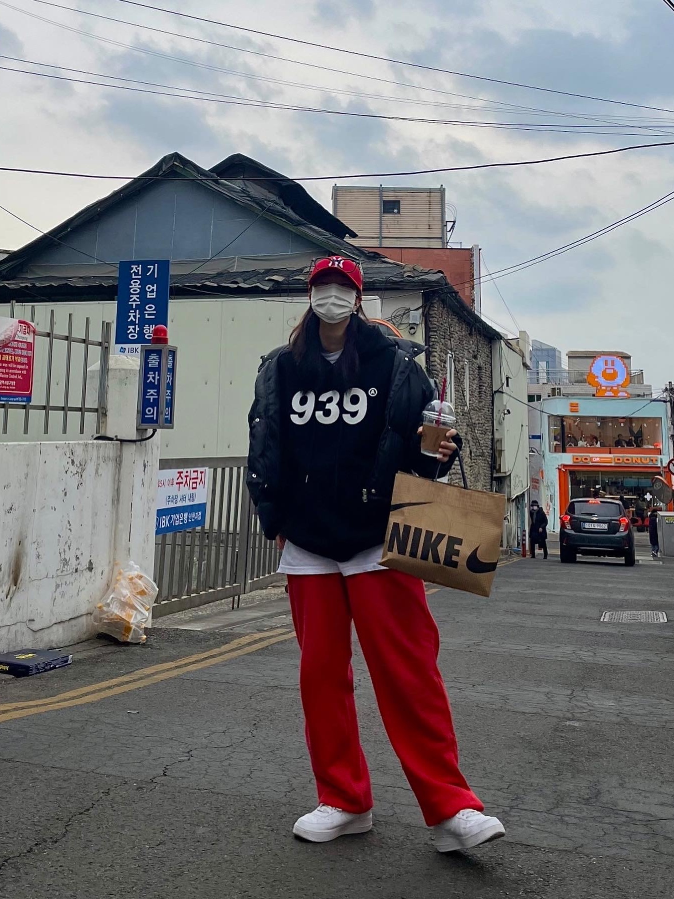 Nike Air Force 1 '07 Low White 착용 스타일 - 1