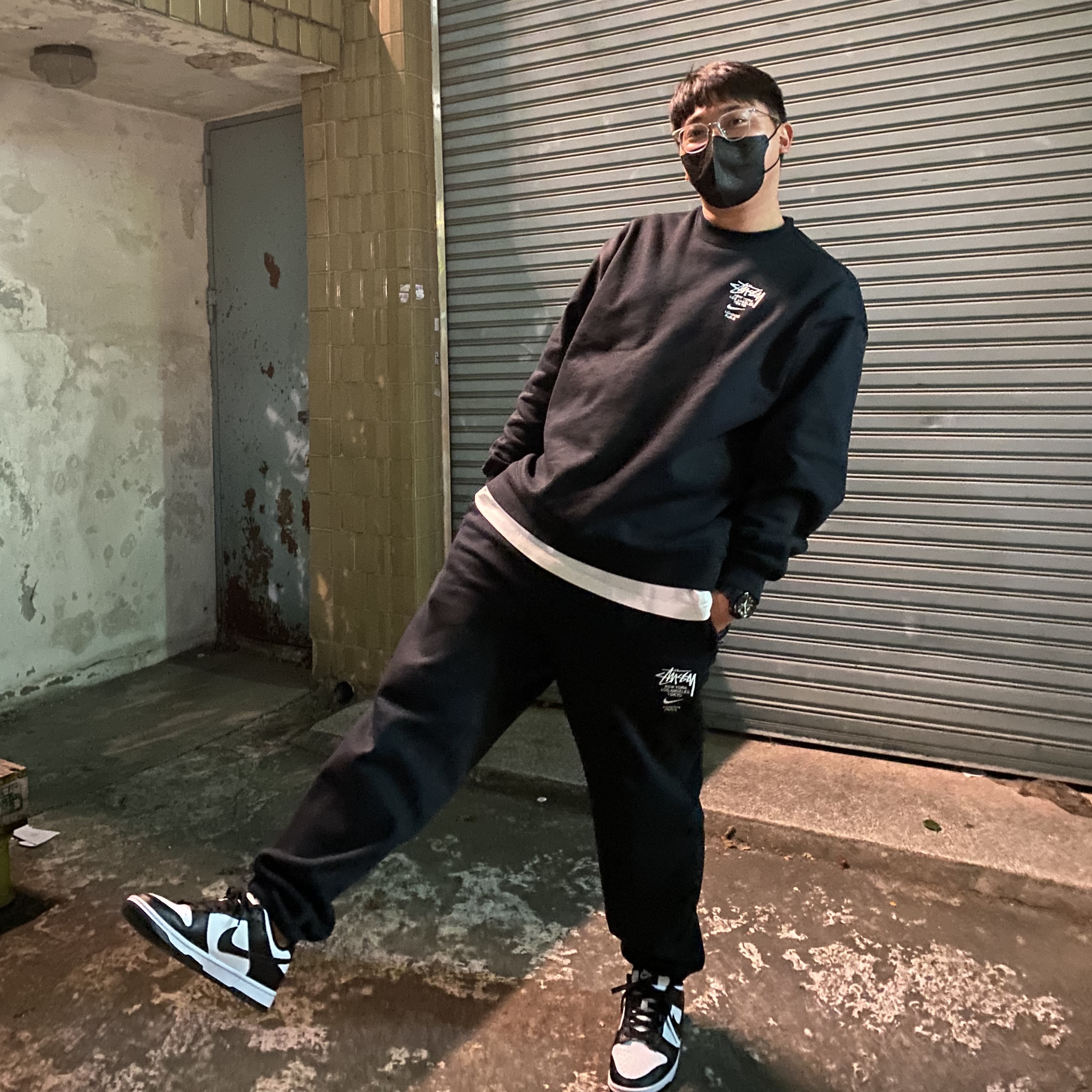 Nike Dunk Low Retro Black, Nike x Stussy NRG ZR Fleece Crewneck Black - US/EU 착용 스타일