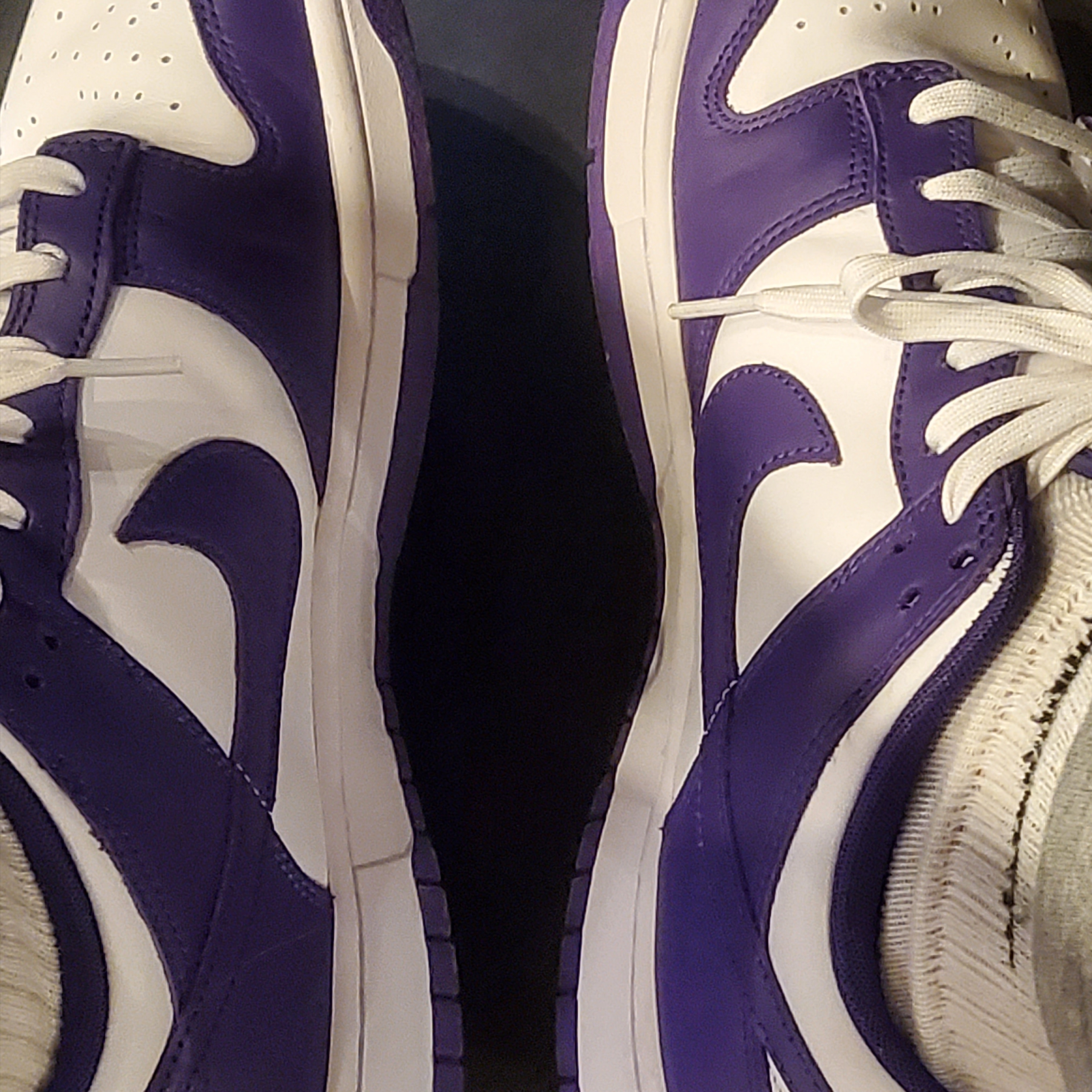 Nike Dunk Low Retro Championship Court Purple 착용 스타일