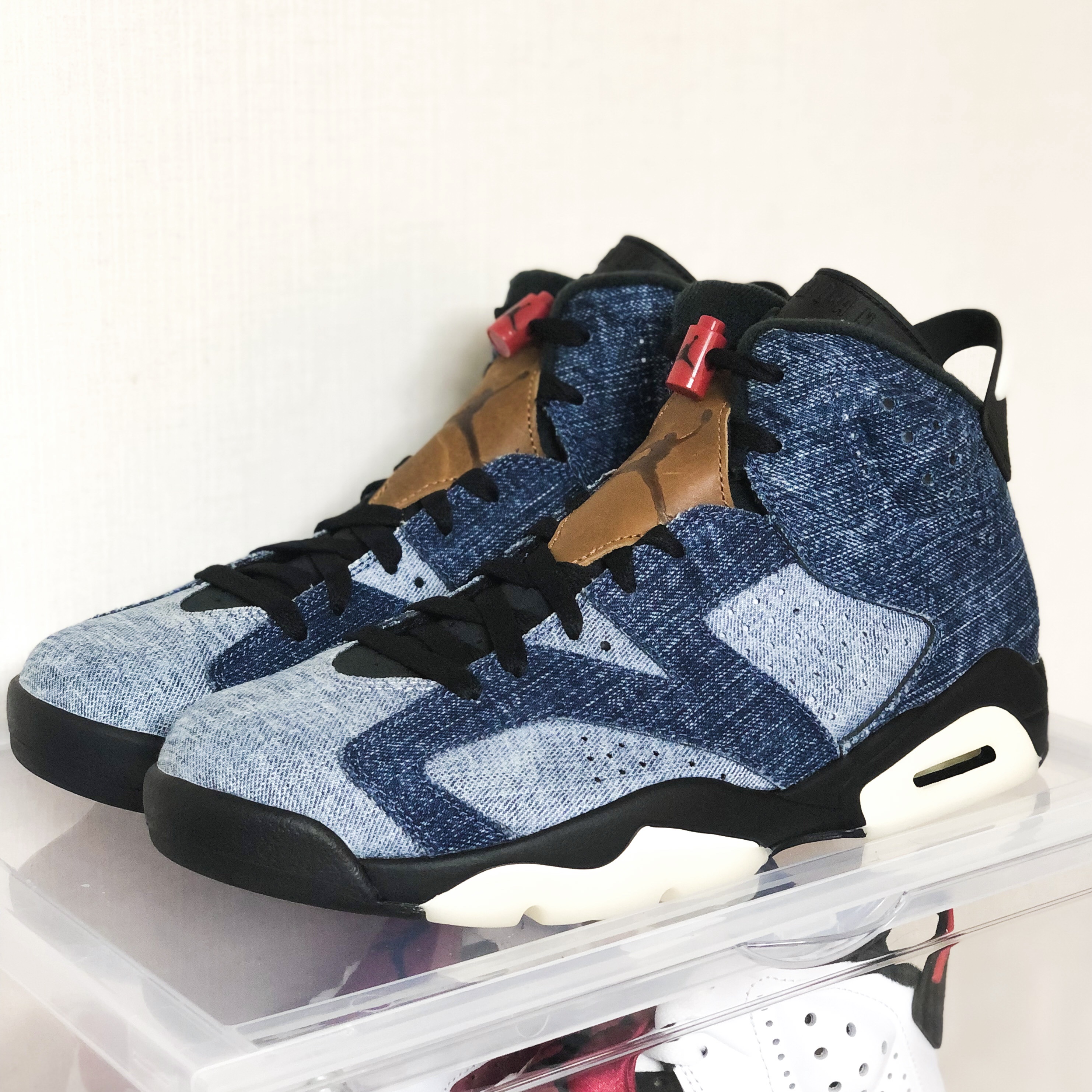 Jordan 6 Retro Washed Denim 착용 스타일 - 1