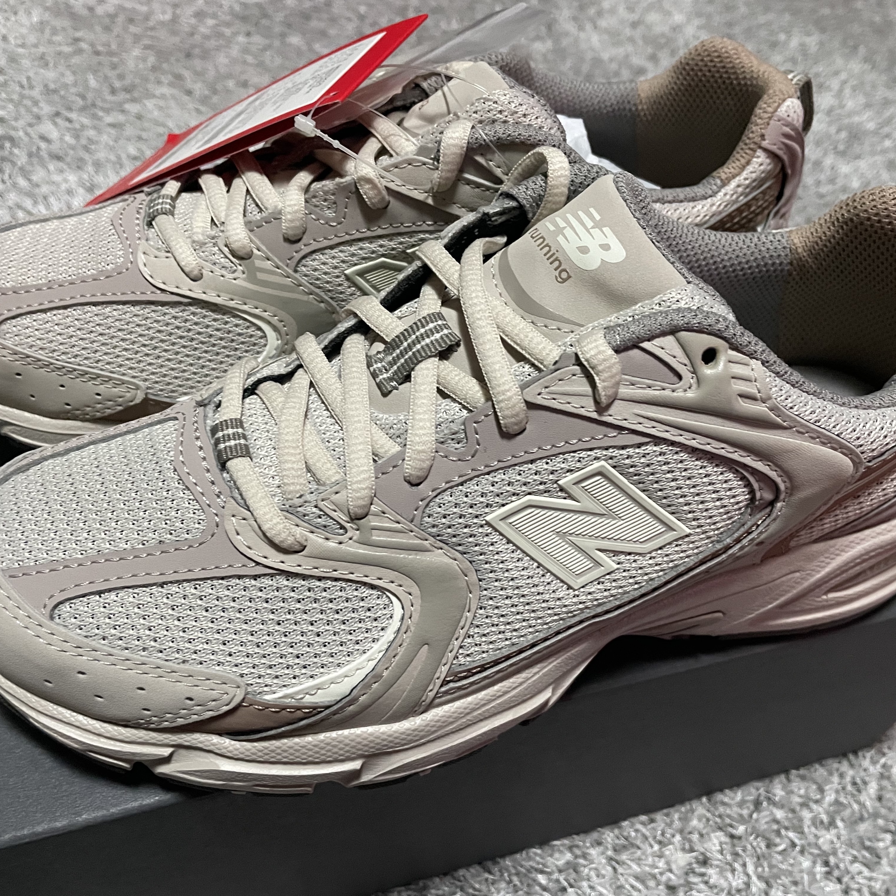 New Balance 530 Mars 착용 스타일