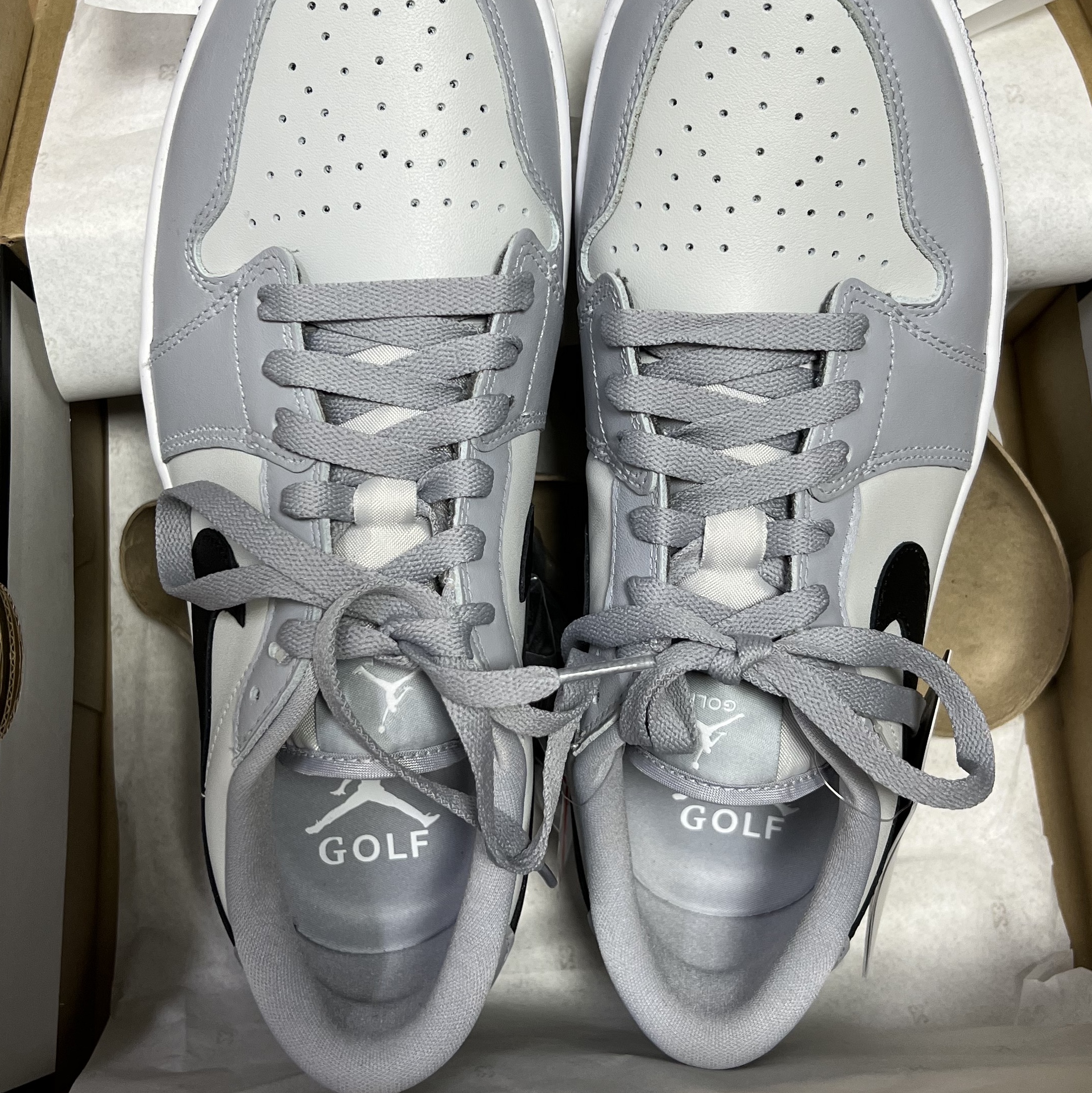 Jordan 1 Low Golf Wolf Grey 착용 스타일
