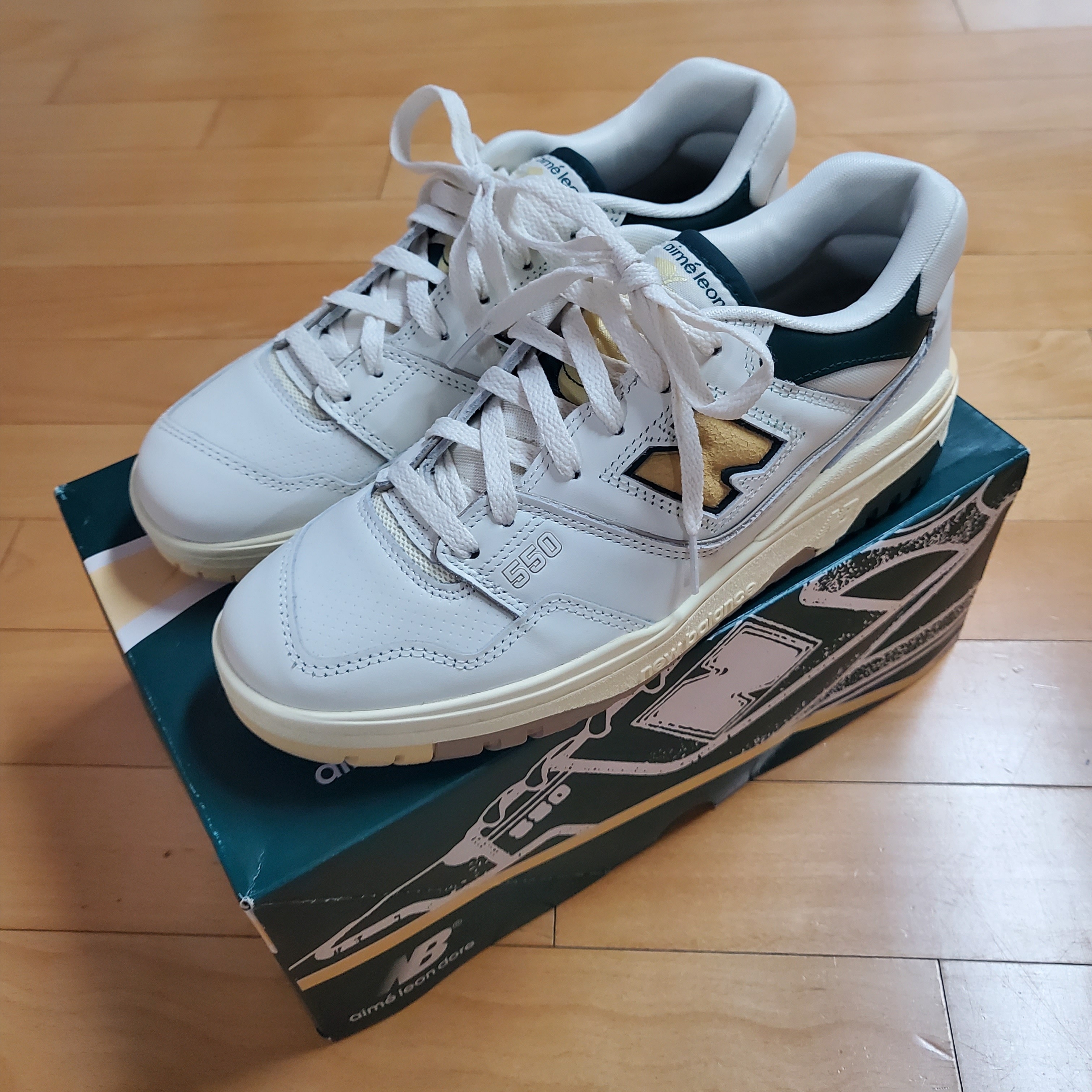 New Balance x Aime Leon Dore 550 Green Yellow 착용 스타일 - 1