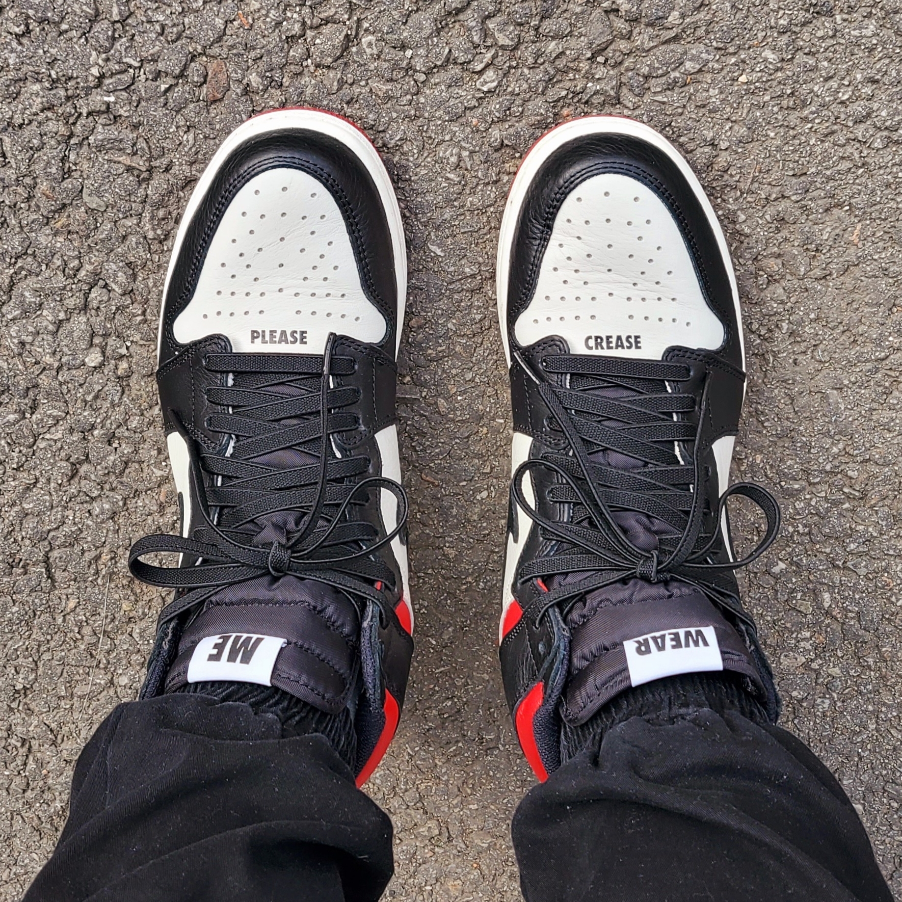 Jordan 1 Retro High Not for Resale Varsity Red 착용 스타일 - 4