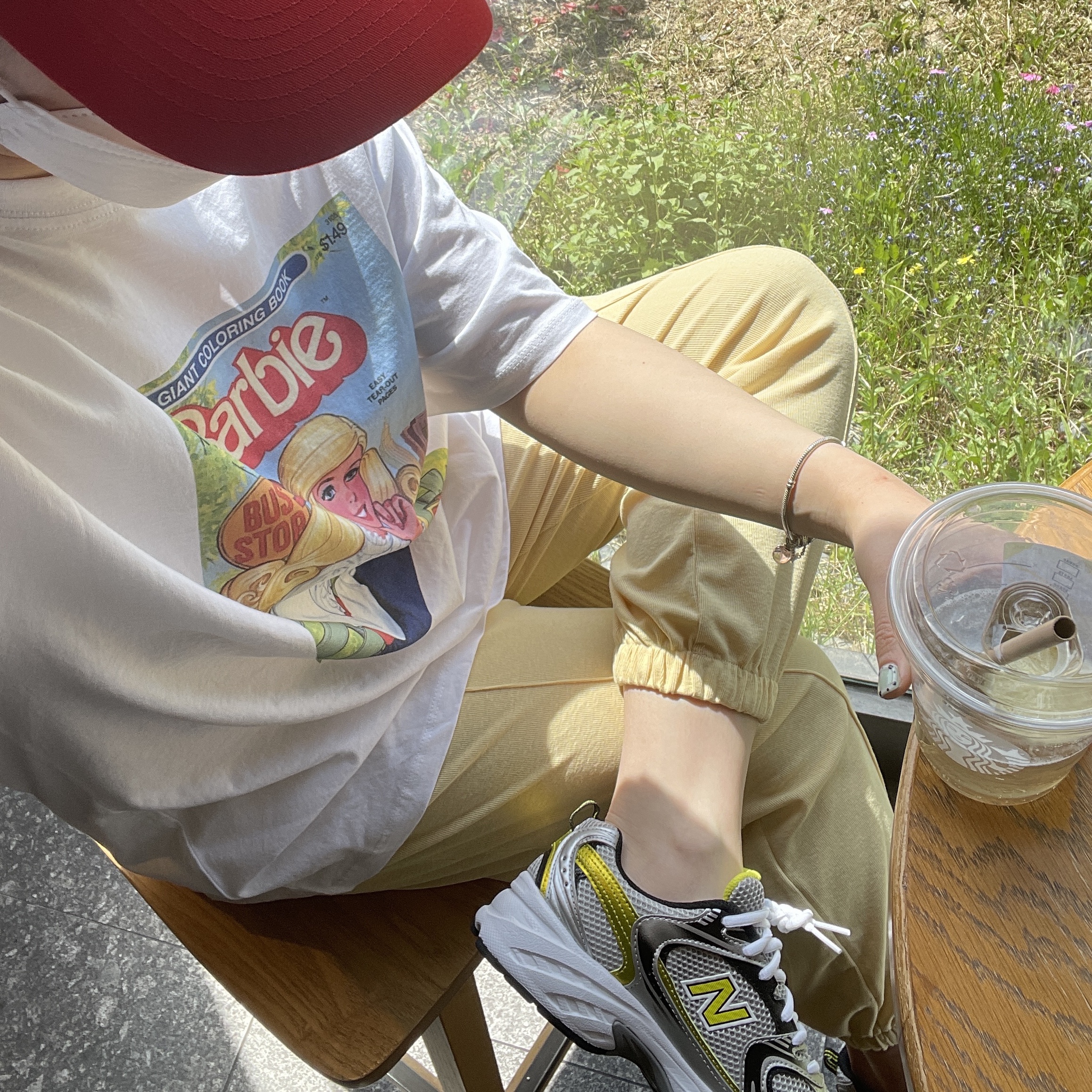 New Balance 530 Silver 착용 스타일