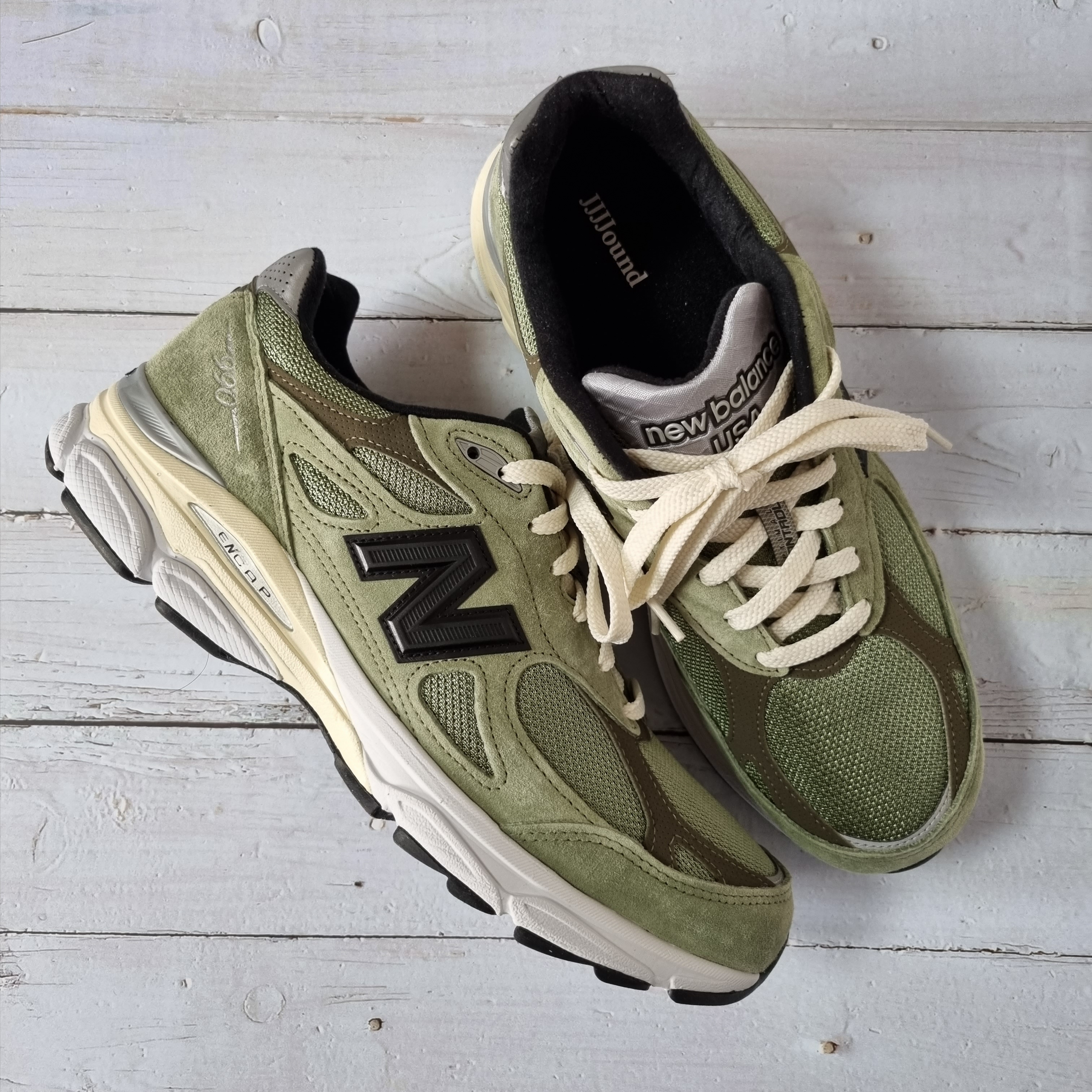 New Balance x JJJJound 990v3 Olive 착용 스타일