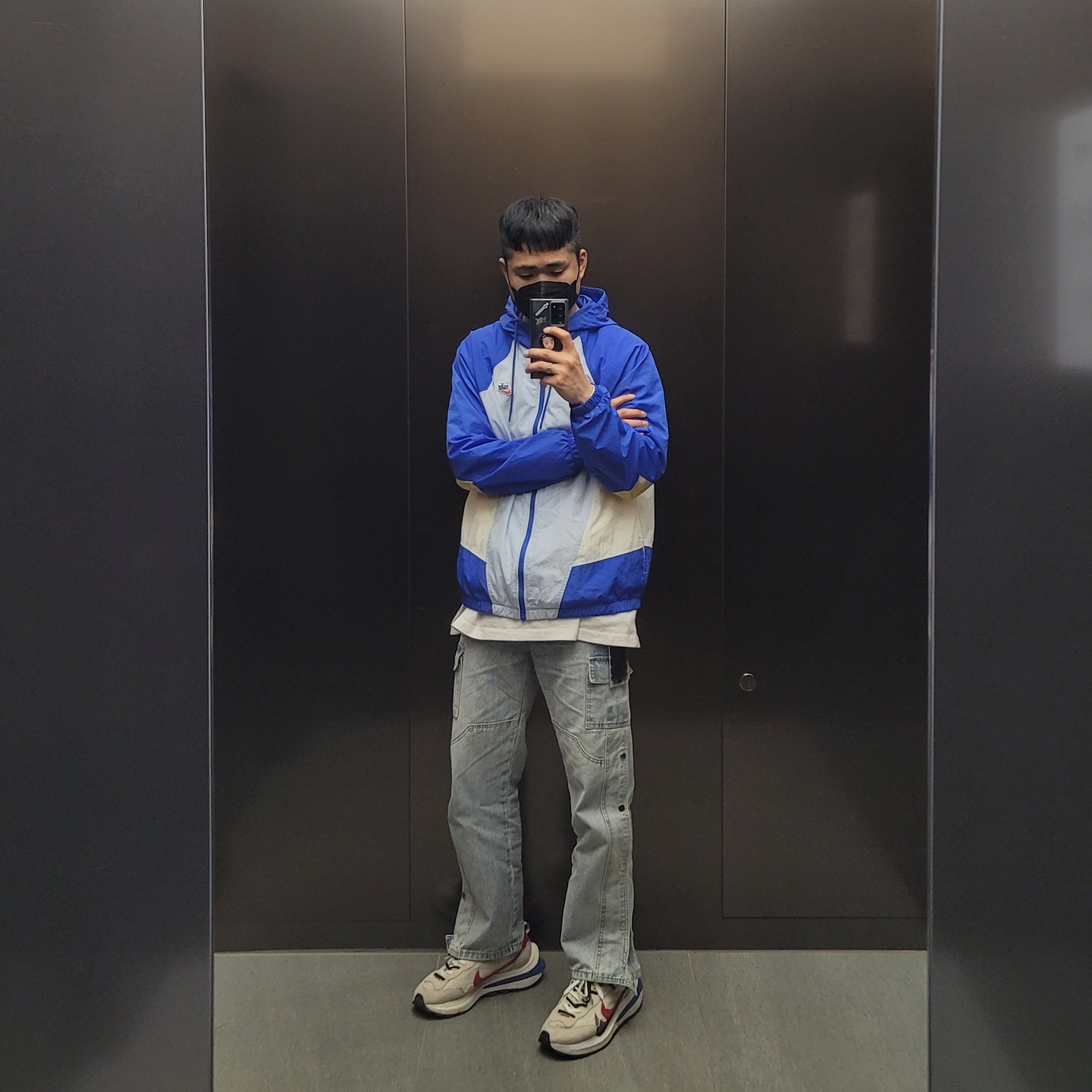 Nike x Sacai VaporWaffle Royal Fuchsia 착용 스타일