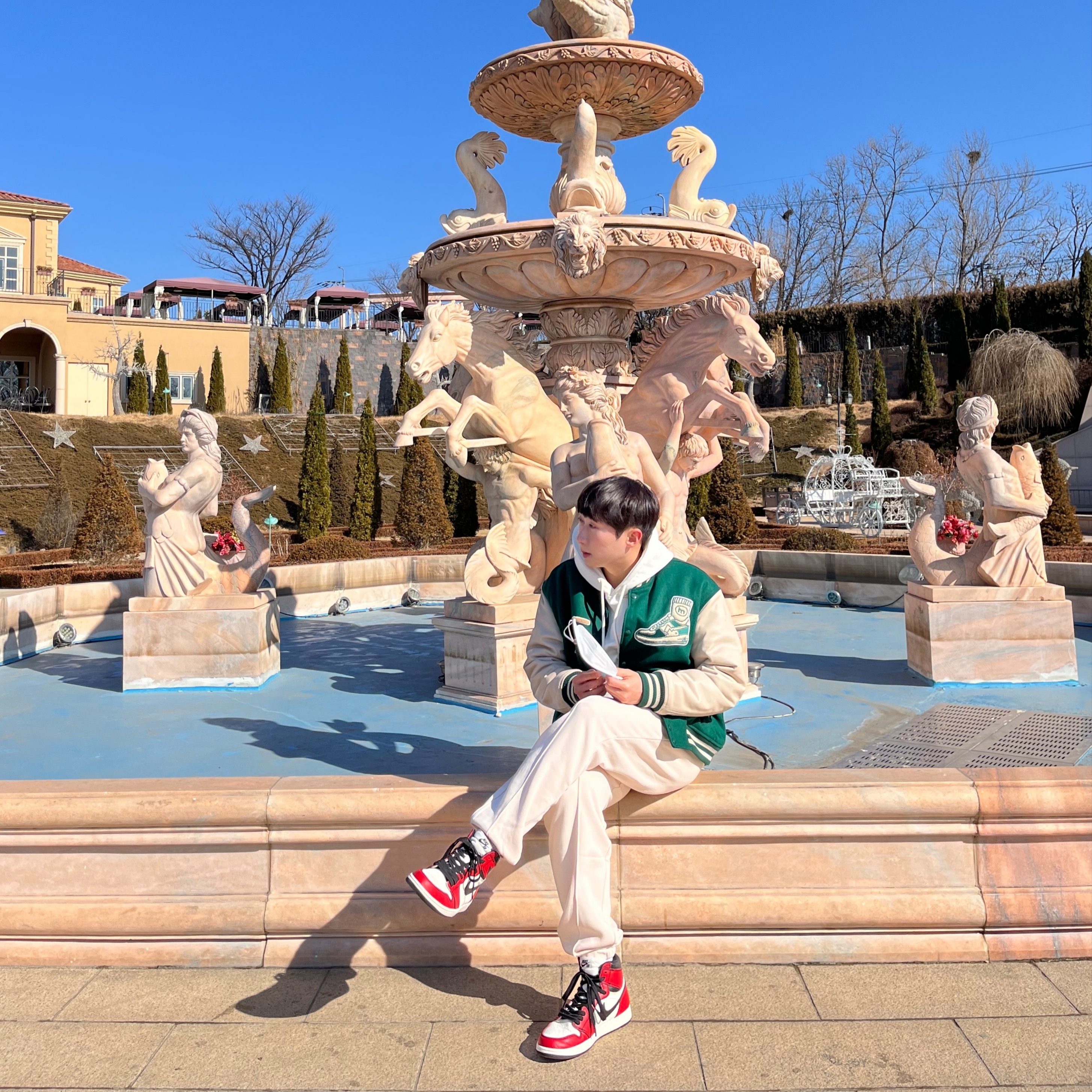 Jordan 1 Retro High OG Defiant SB LA to Chicago, Palace Tri-Chenille Hood White - 21FW 착용 스타일