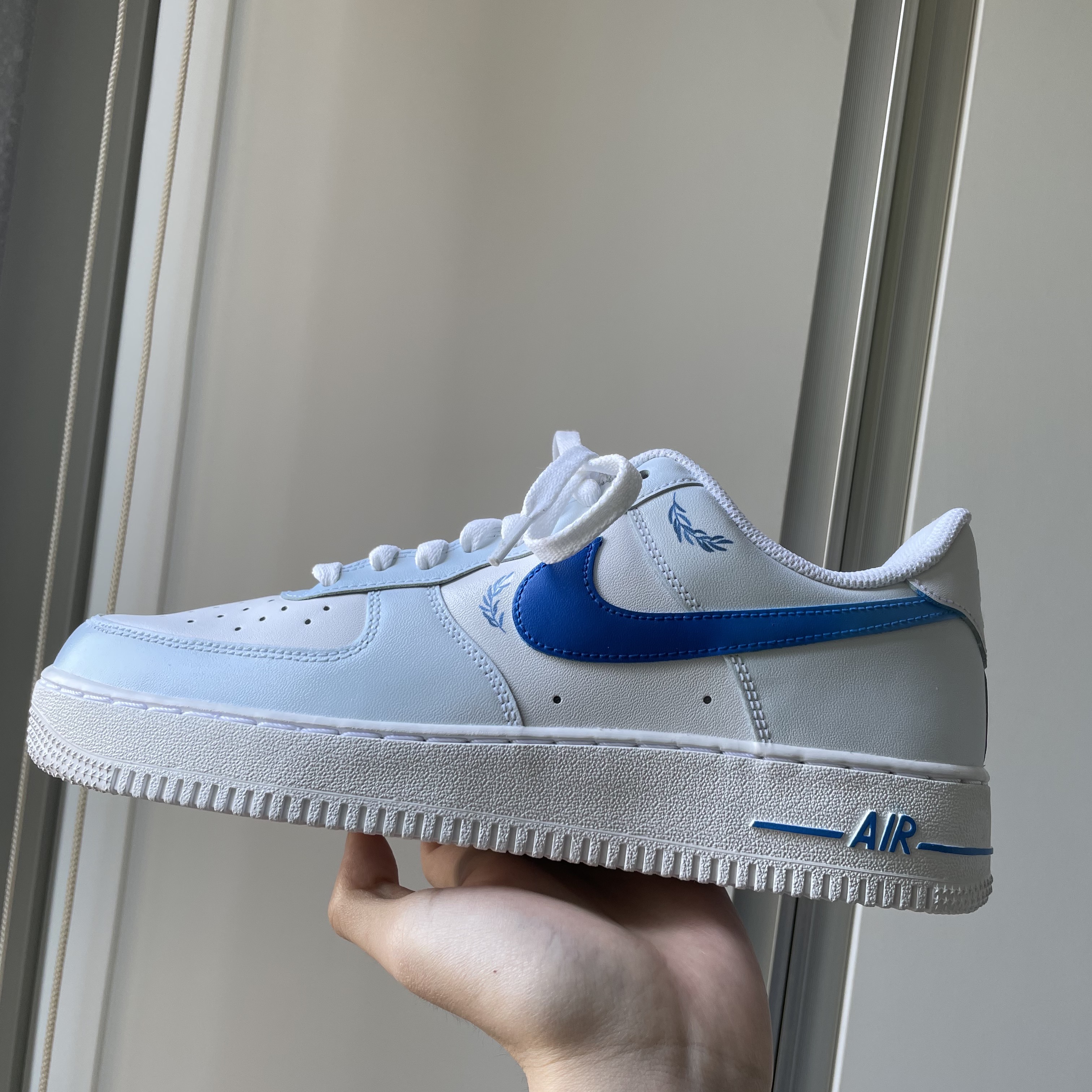 Nike Air Force 1 '07 Low White 착용 스타일 - 2