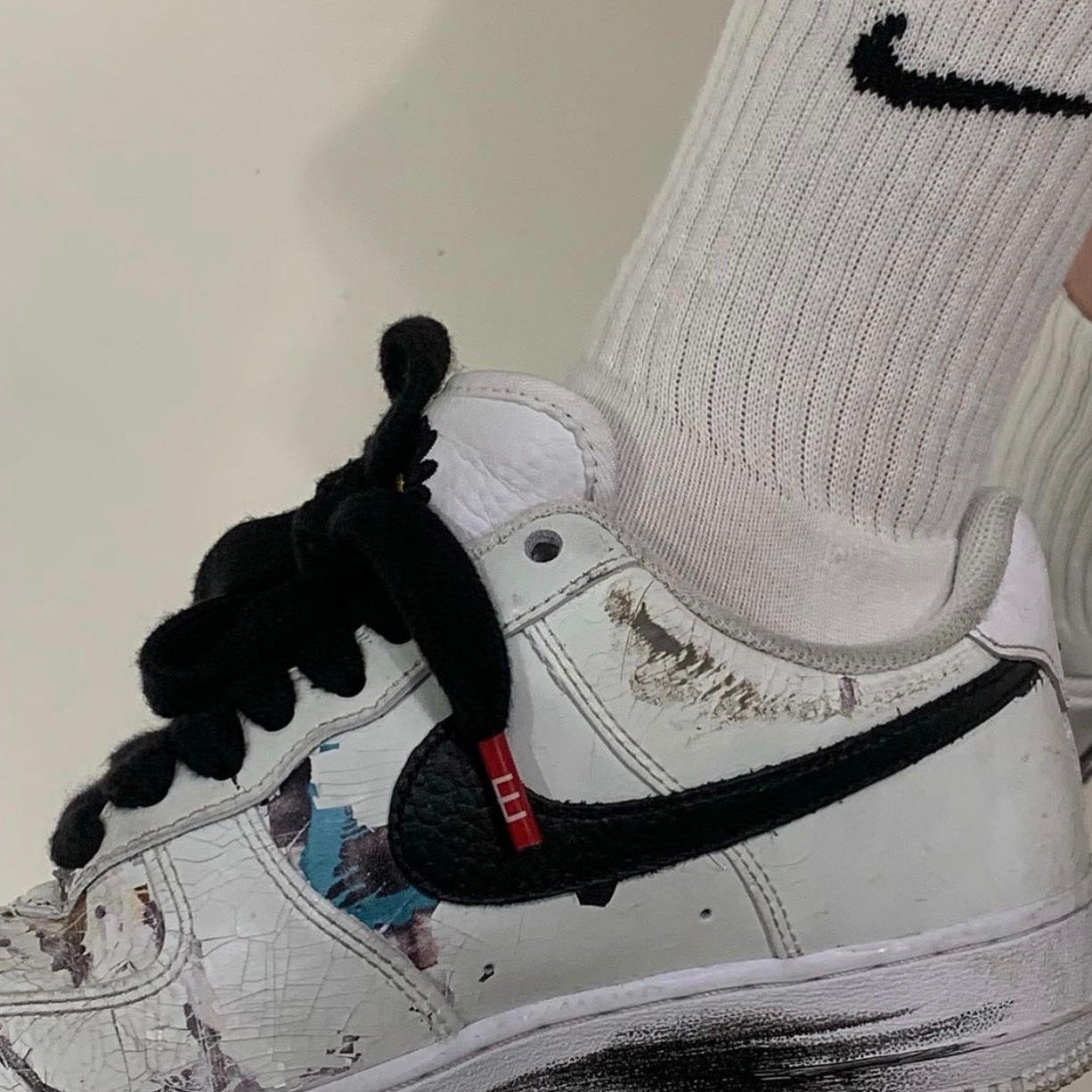 Nike x Peaceminusone Air Force 1 Low Para-Noise 2.0 착용 스타일 - 2
