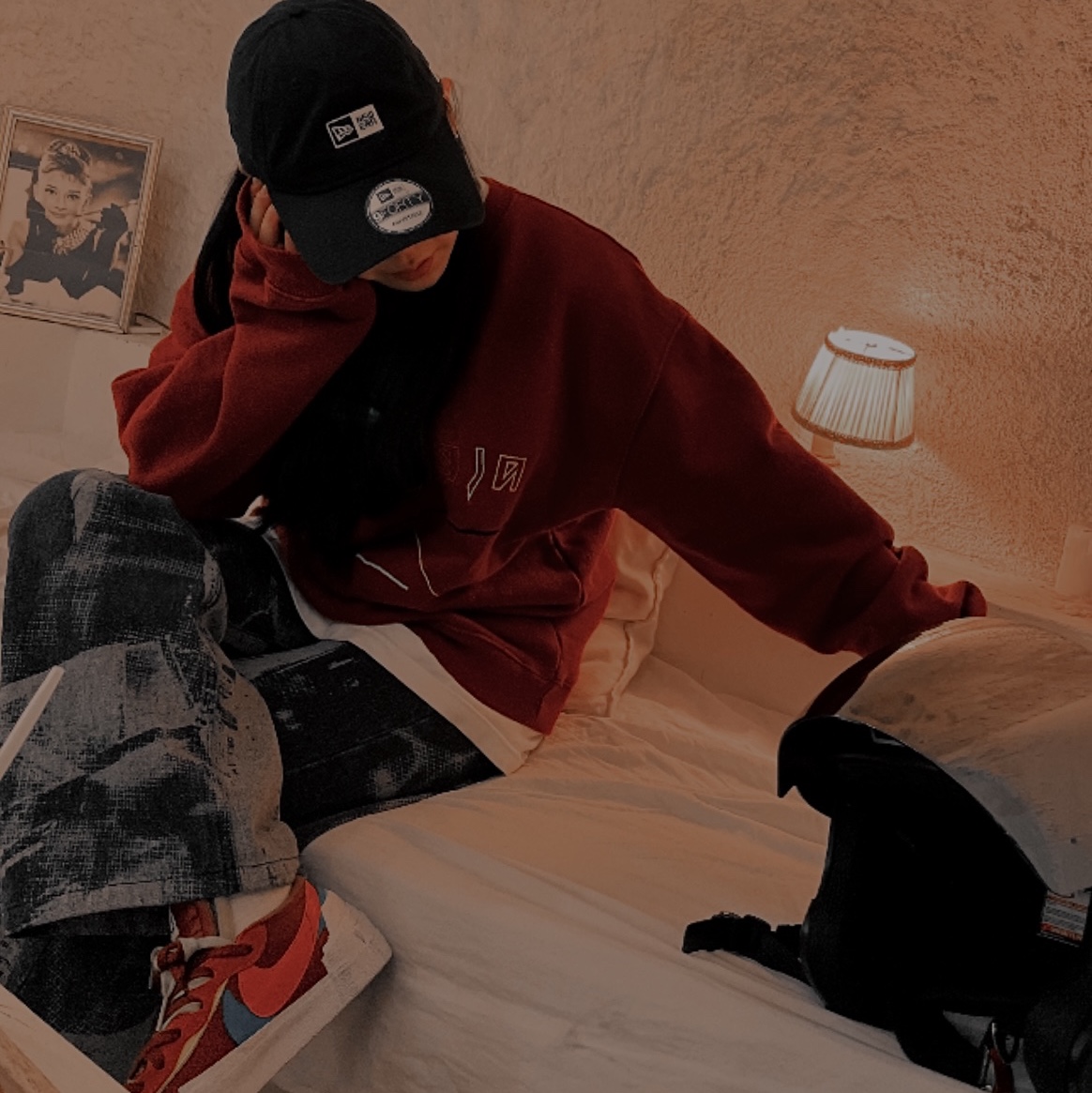 Nike x Sacai x Kaws Blazer Low Team Red 착용 스타일 - 2