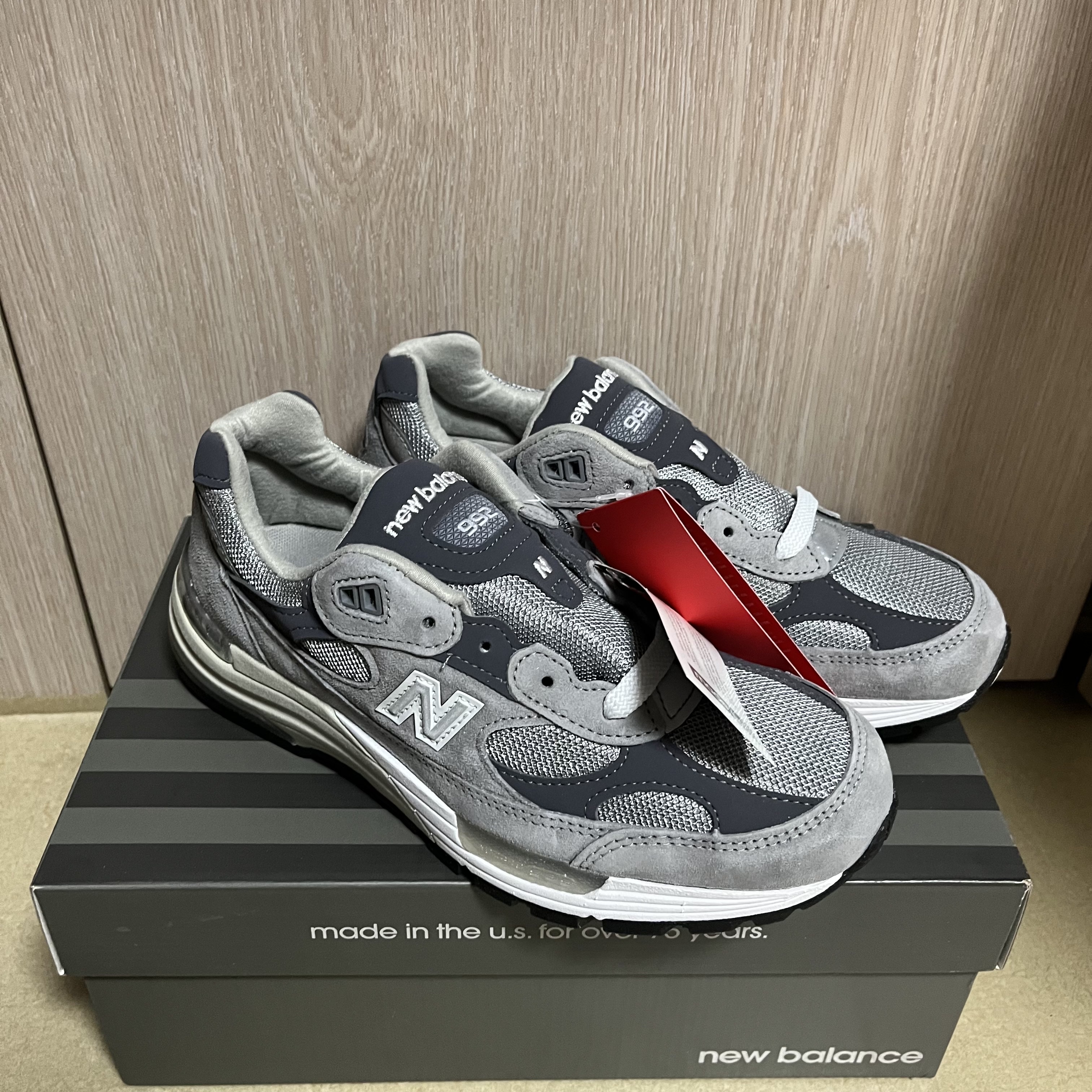 New Balance 992 Made in USA Grey - D Standard 착용 스타일 - 1