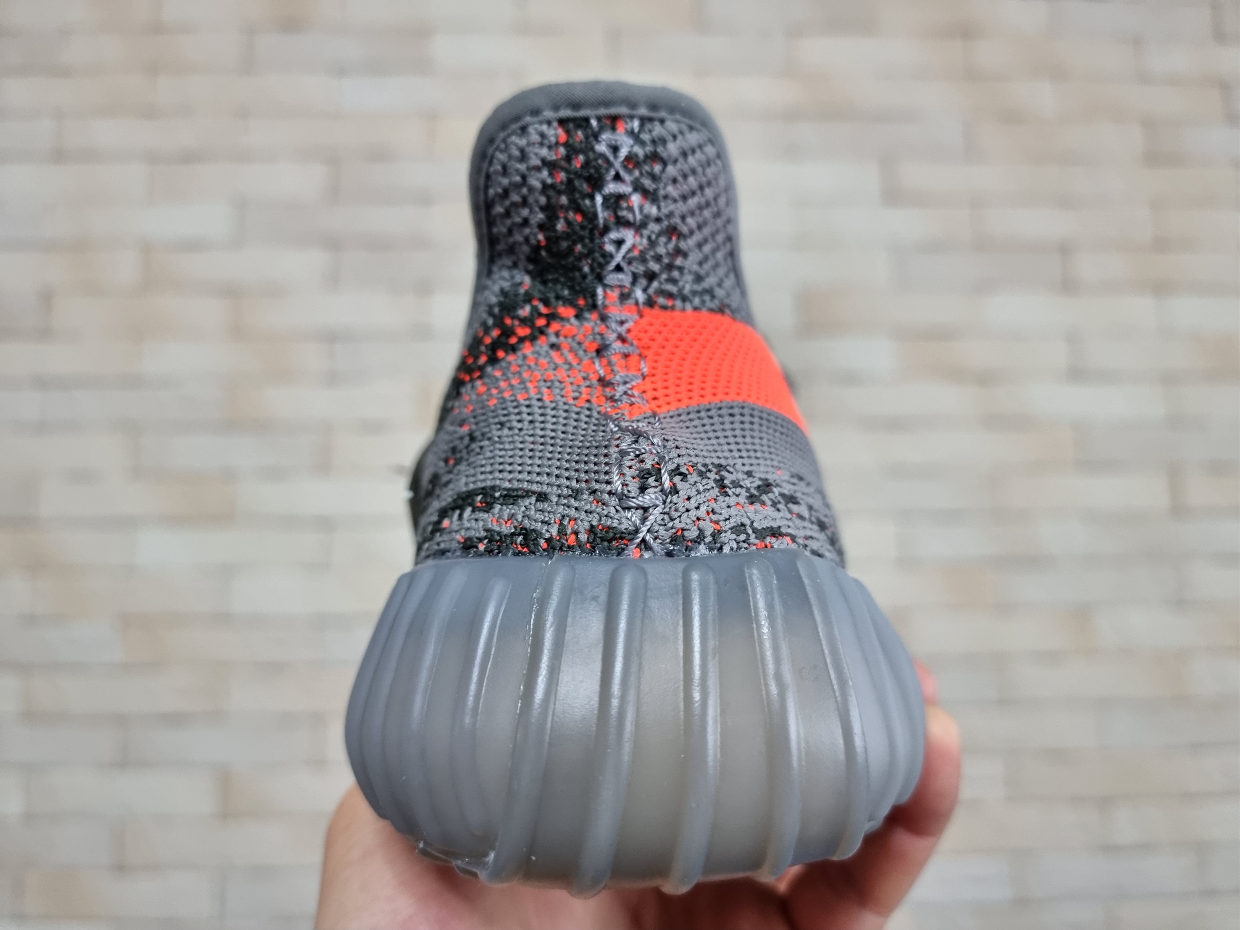 Adidas Yeezy Boost 350 V2 Beluga - Reflective 착용 스타일 - 5