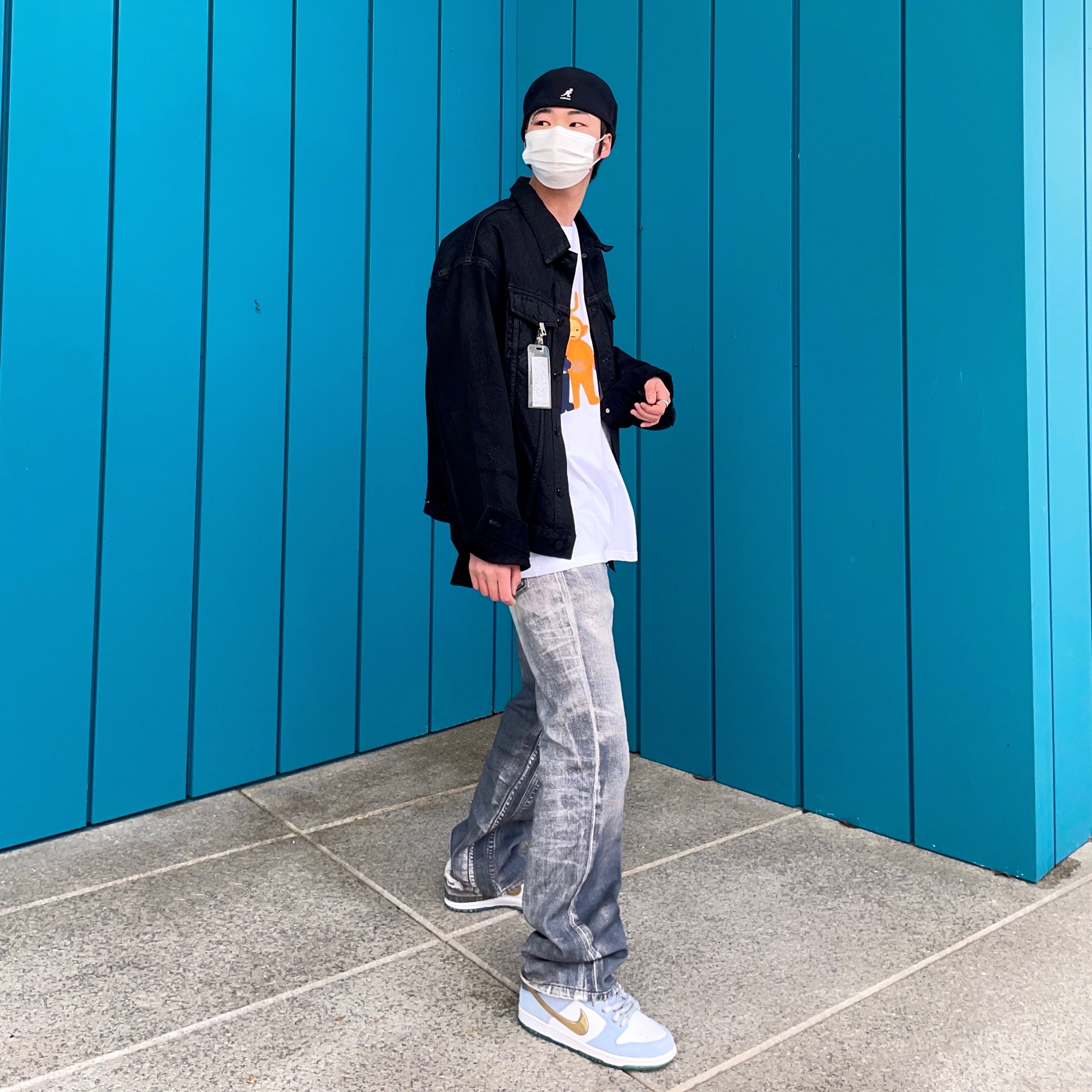 Nike x Sean Cliver SB Dunk Low Holiday Special 착용 스타일
