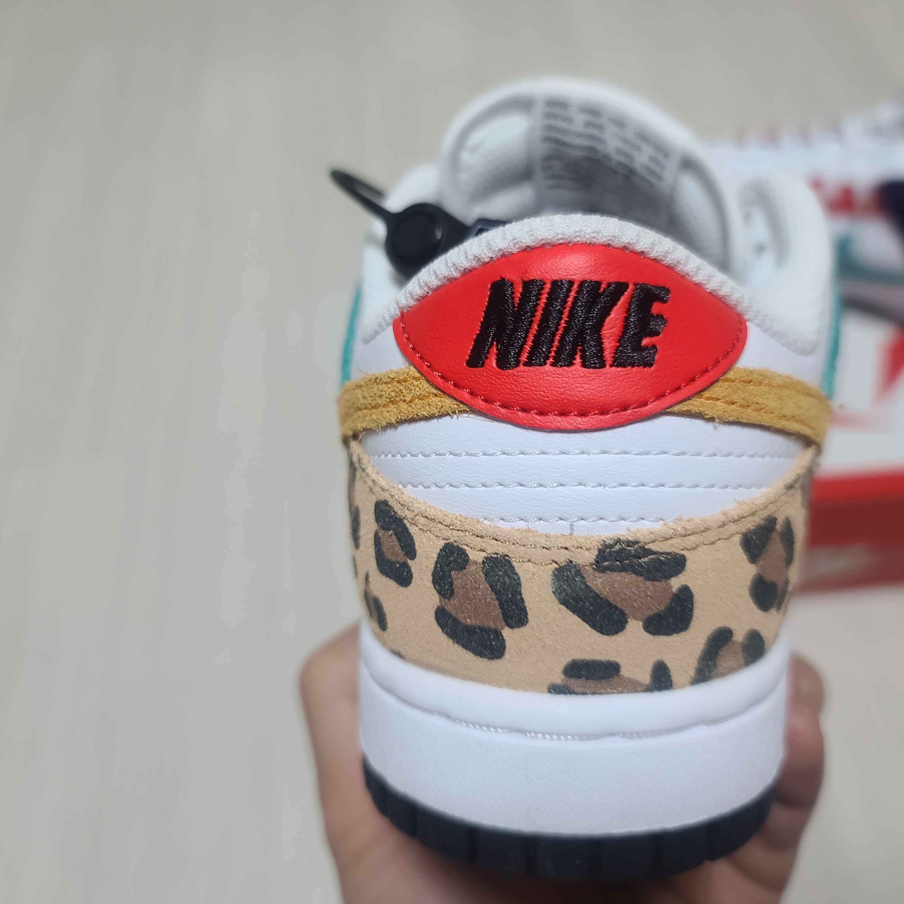 (W) Nike Dunk Low SE Patchwork 착용 스타일 - 4